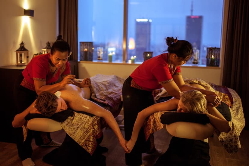 Romantyczny Masaż z Widokiem na Miasto dla Dwojga | Warszawa