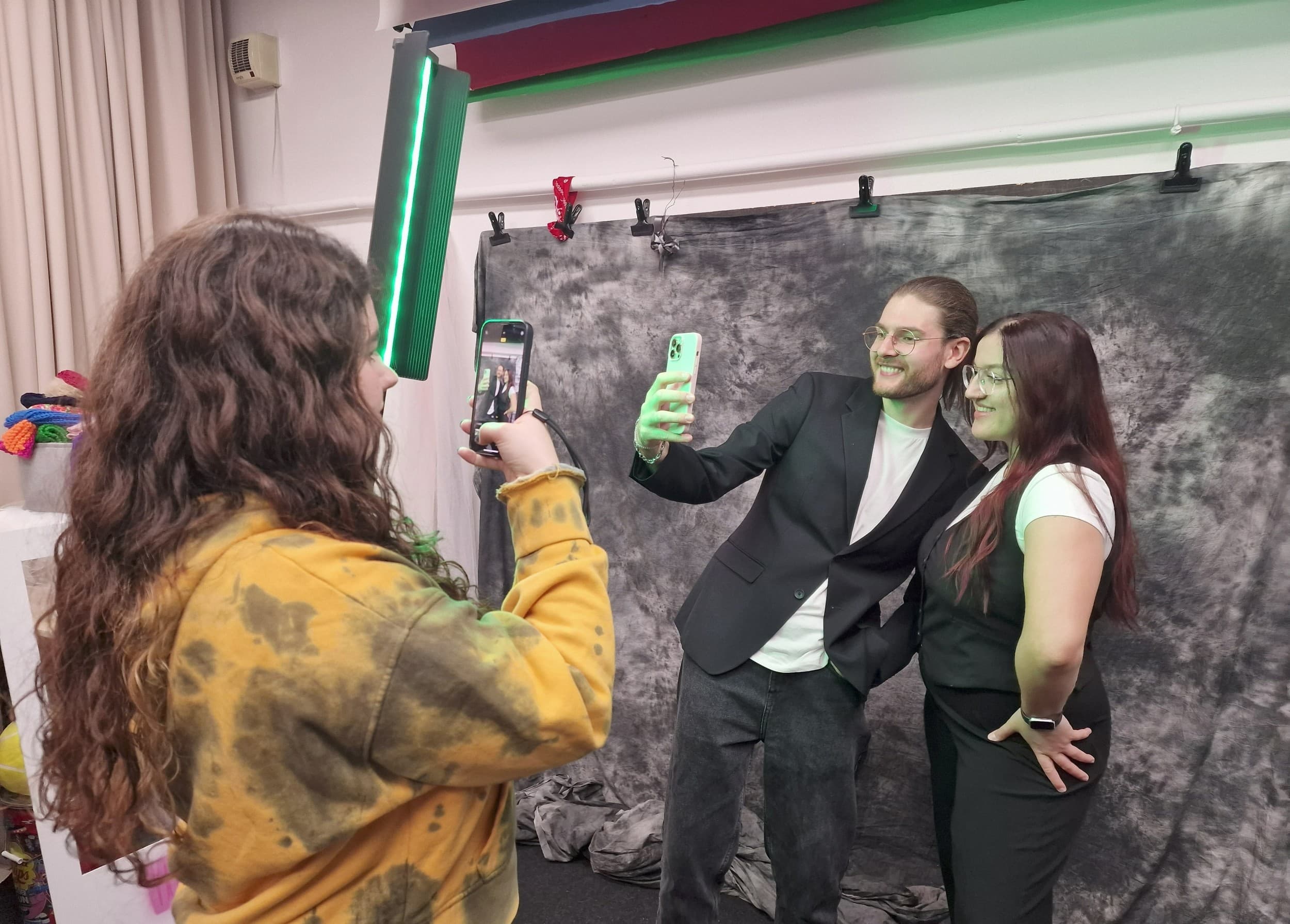 Samodzielna Sesja Zdjęciowa w Selfie Studio  (120 minut) | Poznań