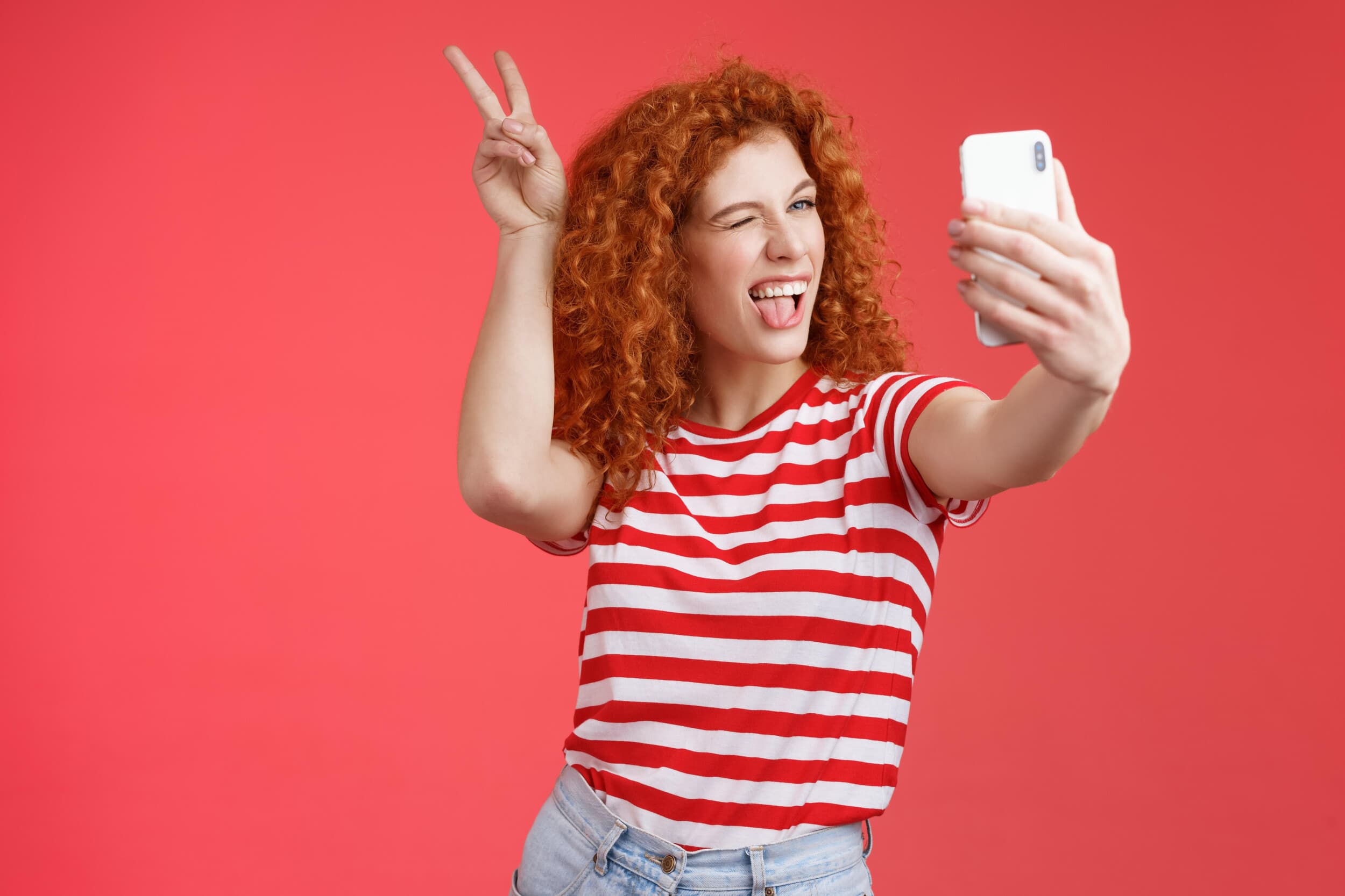 Samodzielna Sesja Zdjęciowa w Selfie Studio (240 minut) | Poznań | Wyjątkowy Prezent