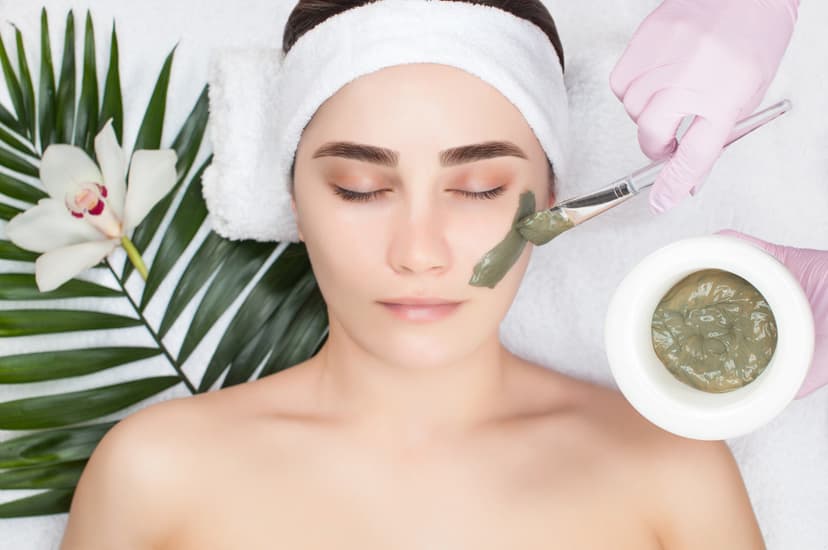 Peeling Kawitacyjny z Maską Algową | Jaworzno