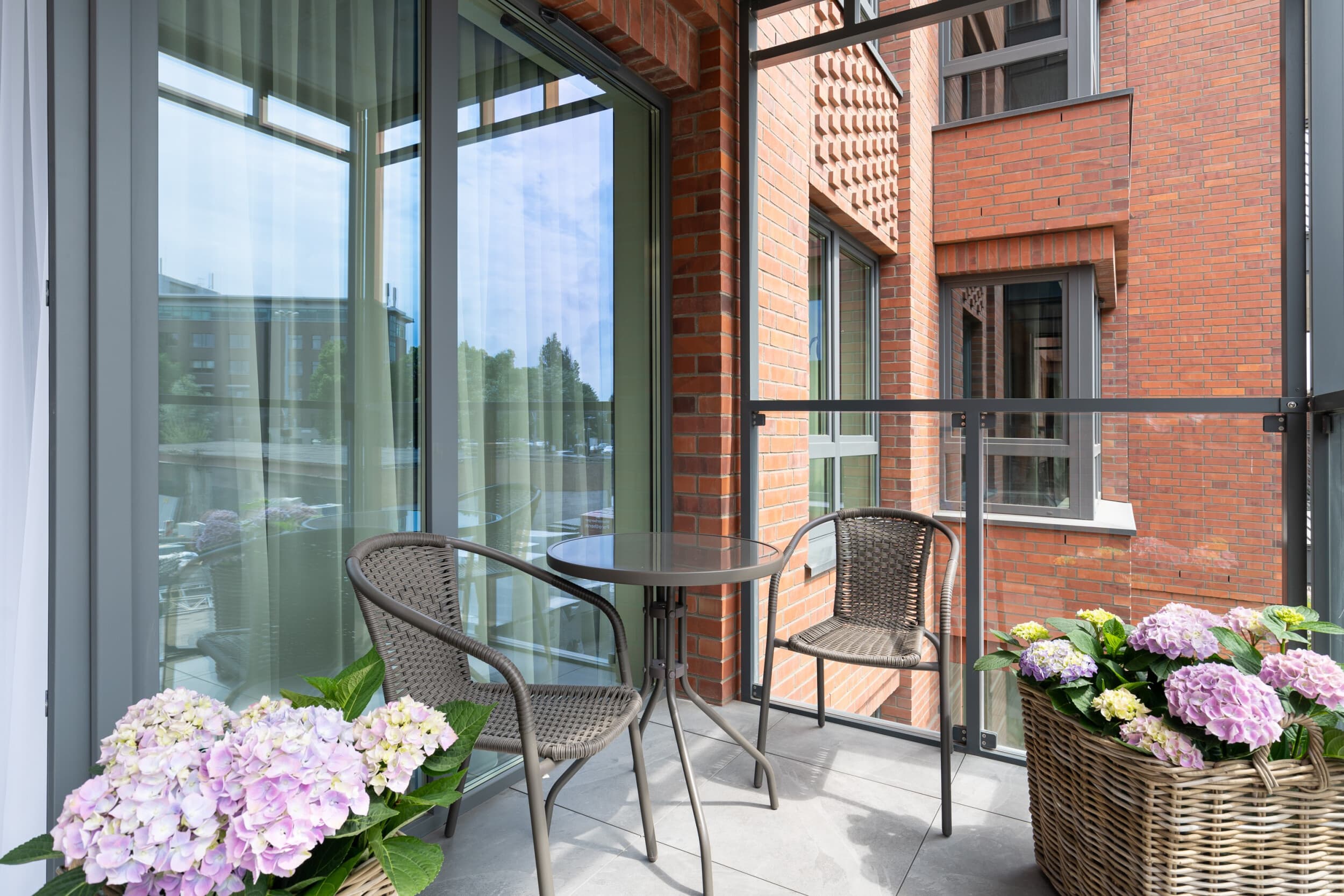 Niezapomniany Pobyt (2 noce, 1-4 osoby) | Lion Apartments  | Wyjątkowy Prezent