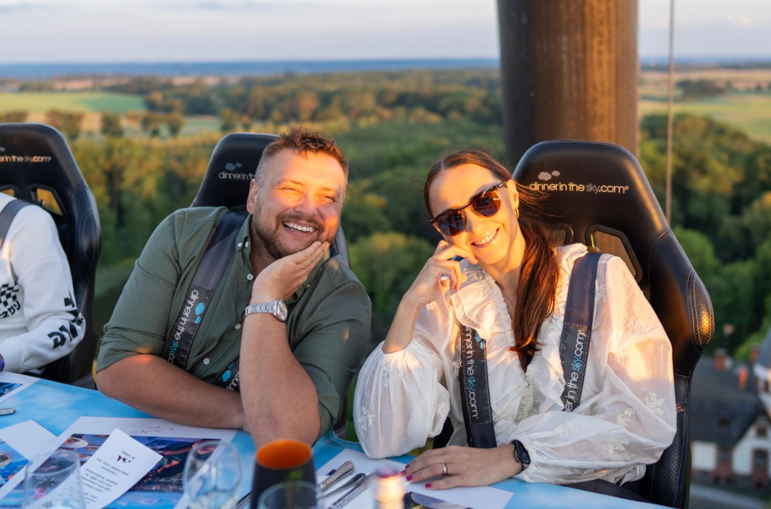 Dinner in The Sky dla Dwojga | Wiele Lokalizacji | Wyjątkowy Prezent