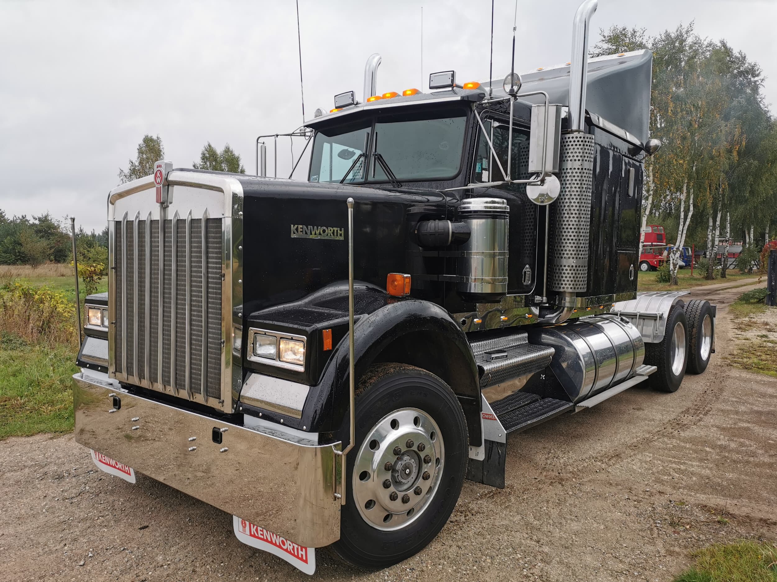 Ostra Jazda Amerykańską Ciężarówką Kenworth W900 | Warszawa (okolice) | Wyjątkowy Prezent