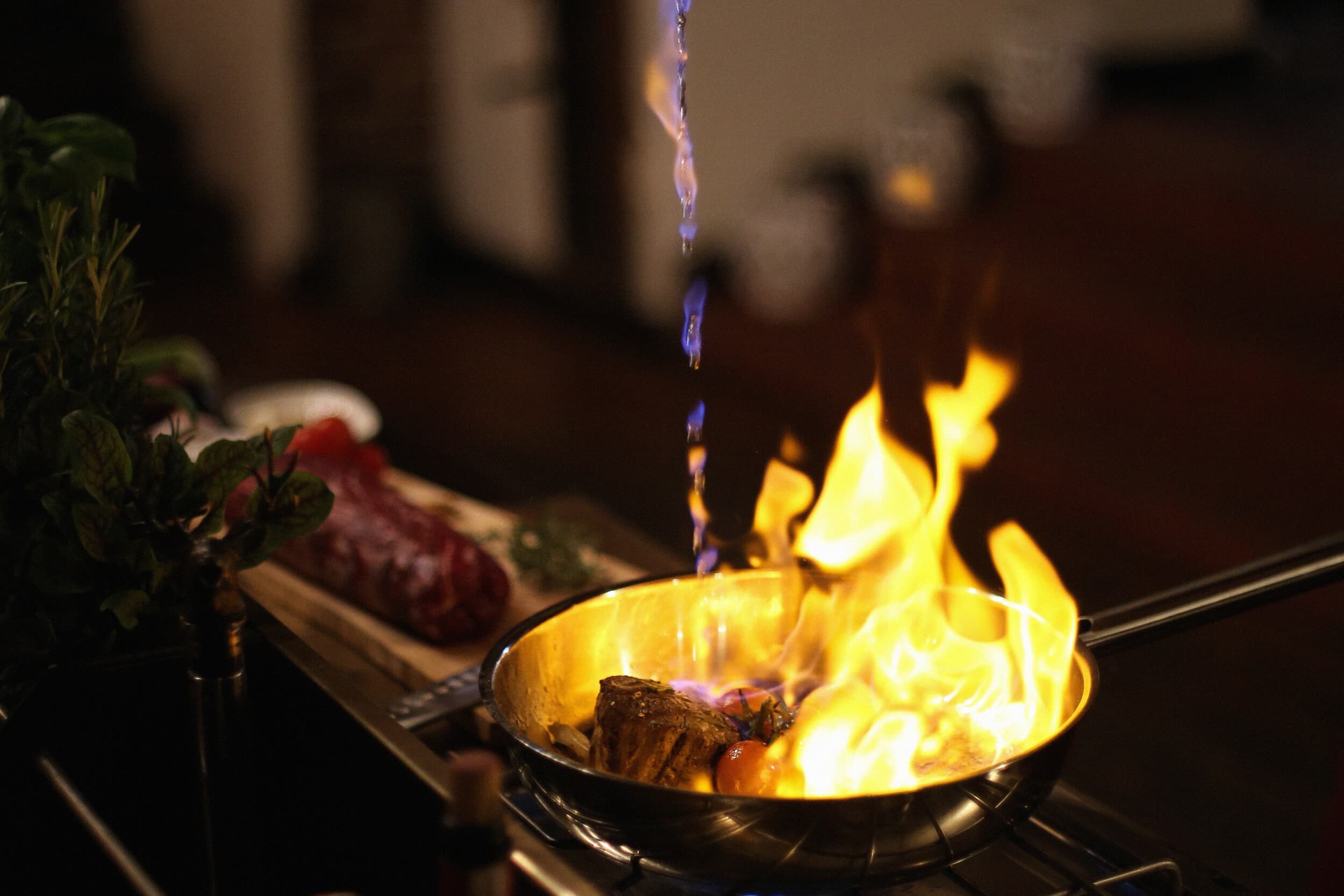 Kolacja Flambirowana dla Dwojga | Wrocław | Wyjątkowy Prezent