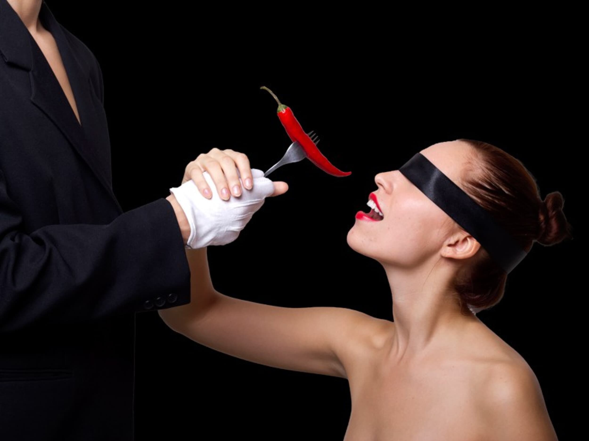 Kolacja w Ciemności VIP dla Dwojga z Noclegiem | Dine in the Dark | Wiele Lokalizacji