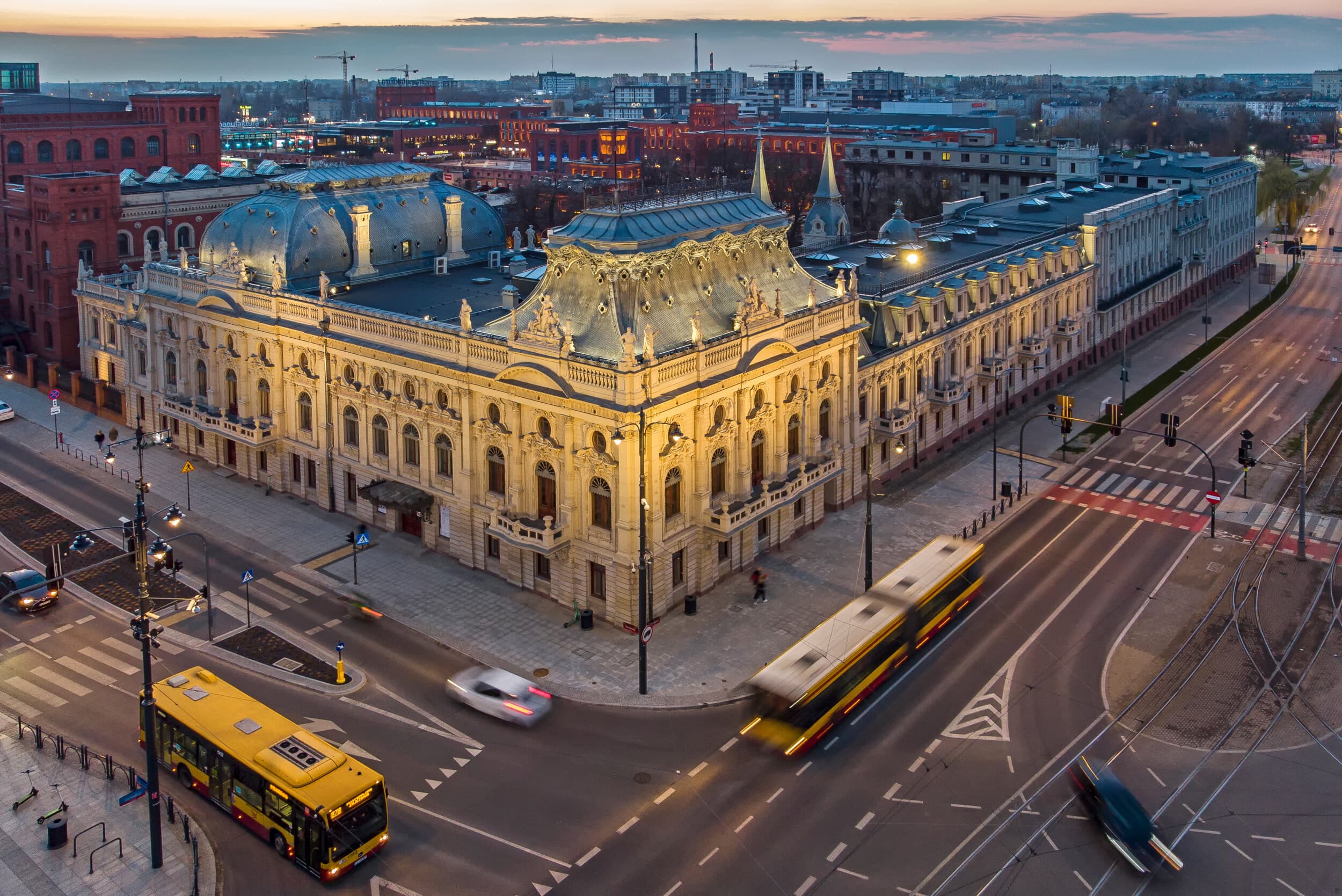 Kolacja w Ciemności VIP dla Dwojga z Pobytem w Hotelu | Dine in the Dark | Wiele lokalizacji