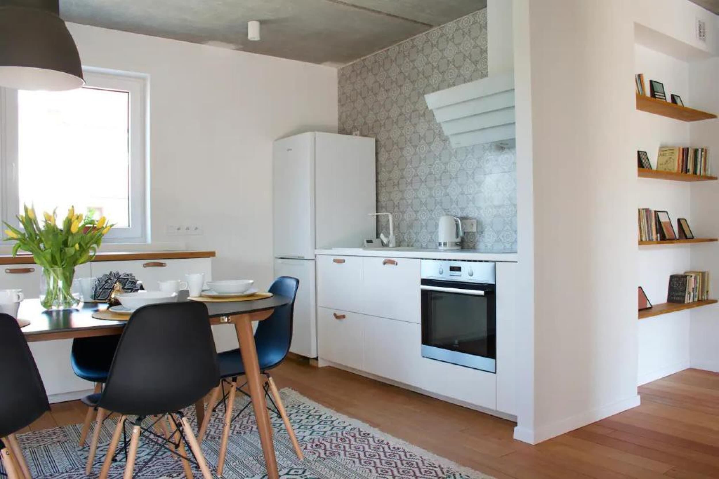 Romantyczny Pobyt (1 Noc, 2 Osoby) | Gdynia | Wyjątkowy Prezent