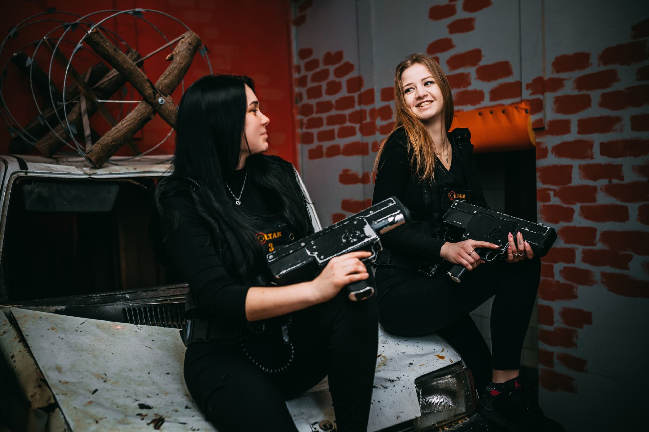 Paintball Laserowy dla Przyjaciół (10 osób) | Bielsko-Biała 