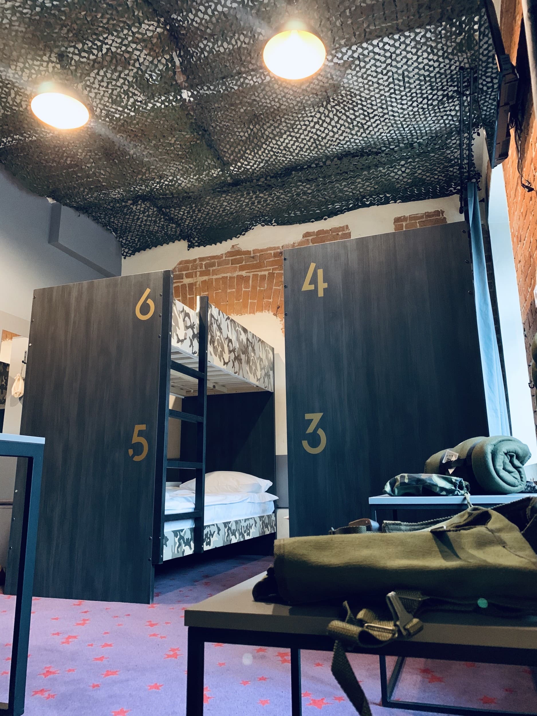 Intrygujący Pobyt (1 Noc, 4 Osoby) | Koszary Arche Hotel | Góra Kalwaria | Wyjątkowy Prezent