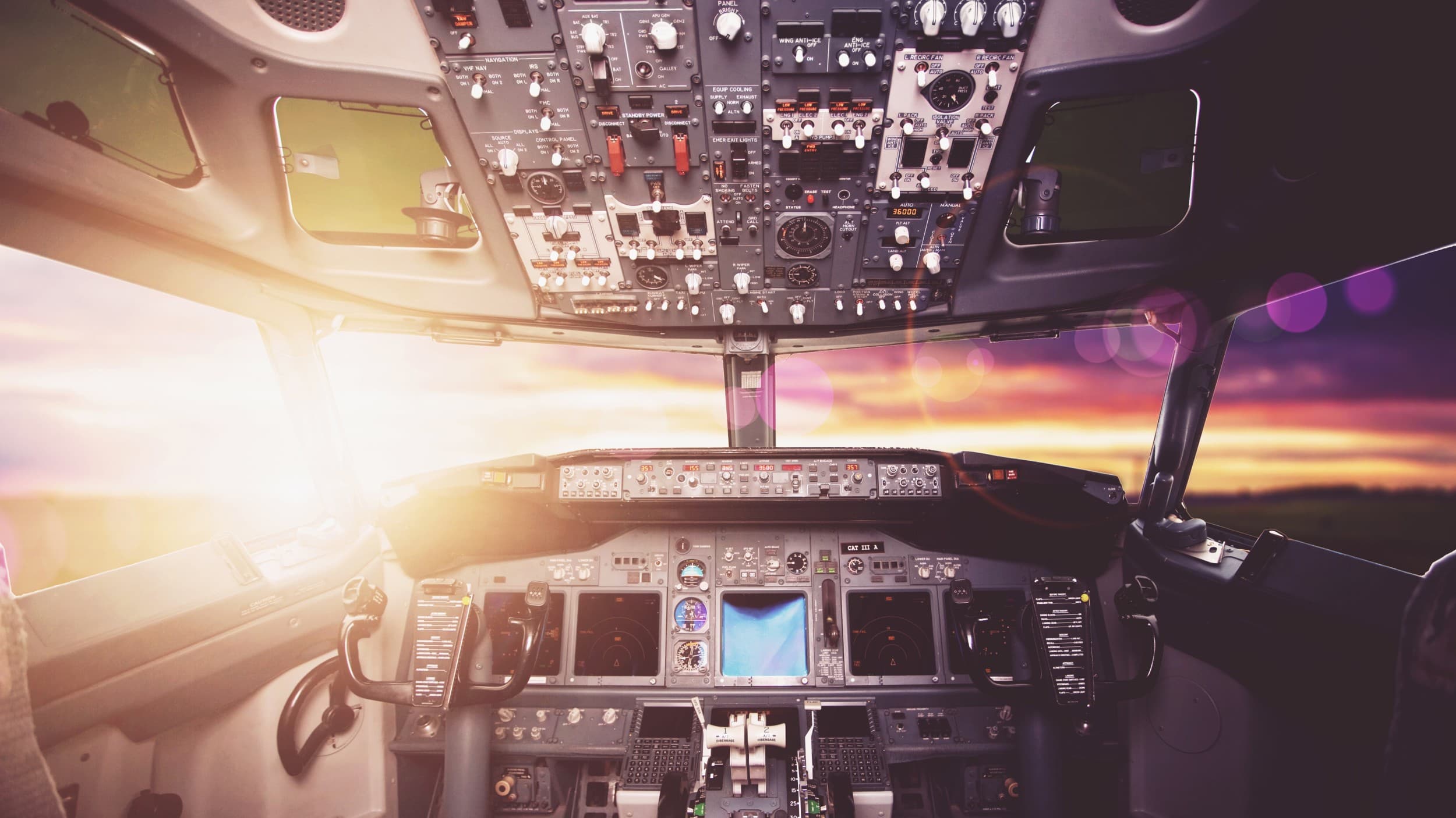 Lot w Symulatorze Lotu Boeing 737-800 (40 minut) | Toruń