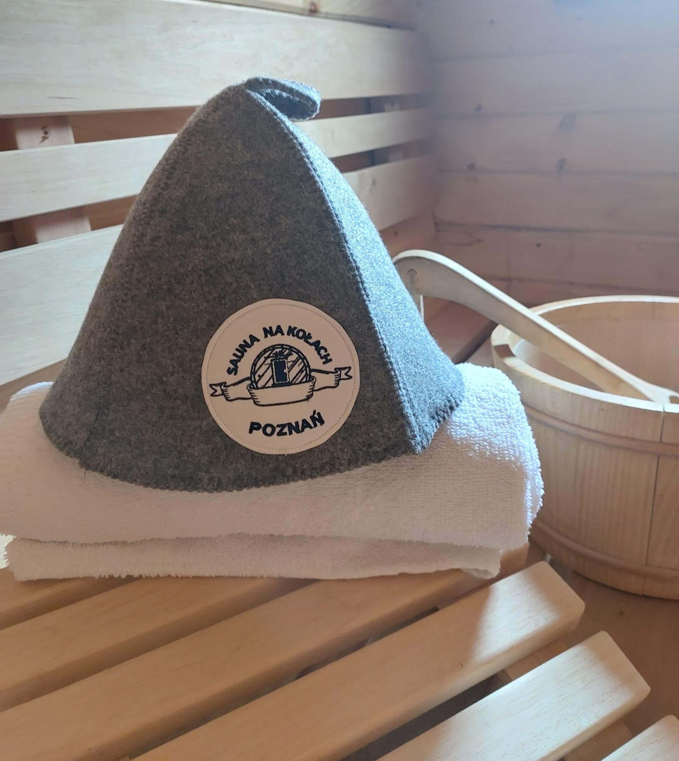 Sauna Sucha na Kołach na Wyłączność (24 godziny) | Poznań | Wyjątkowy Prezent