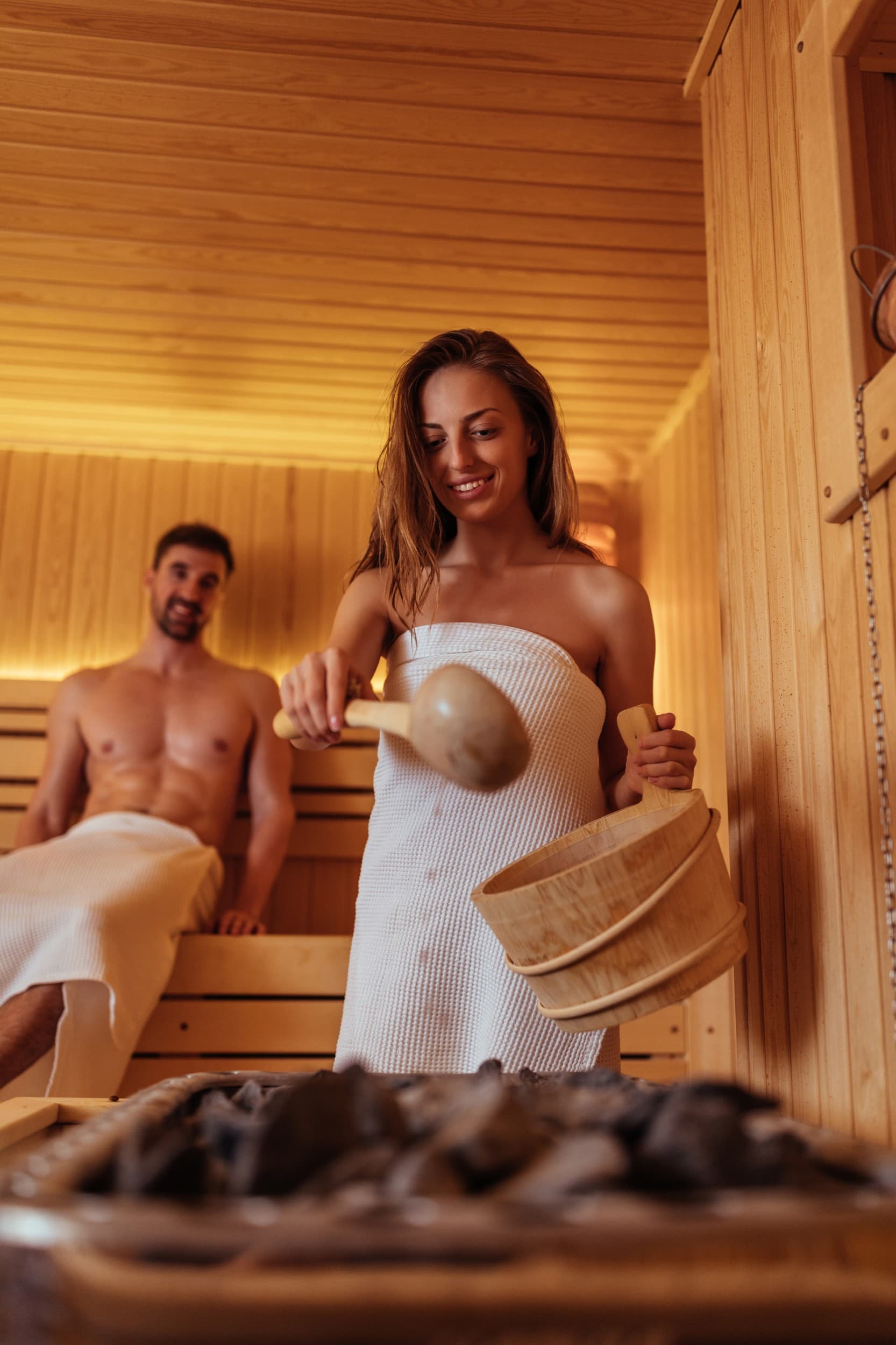 Sauna Sucha na Kołach na Wyłączność (24 godziny) | Poznań | Wyjątkowy Prezent