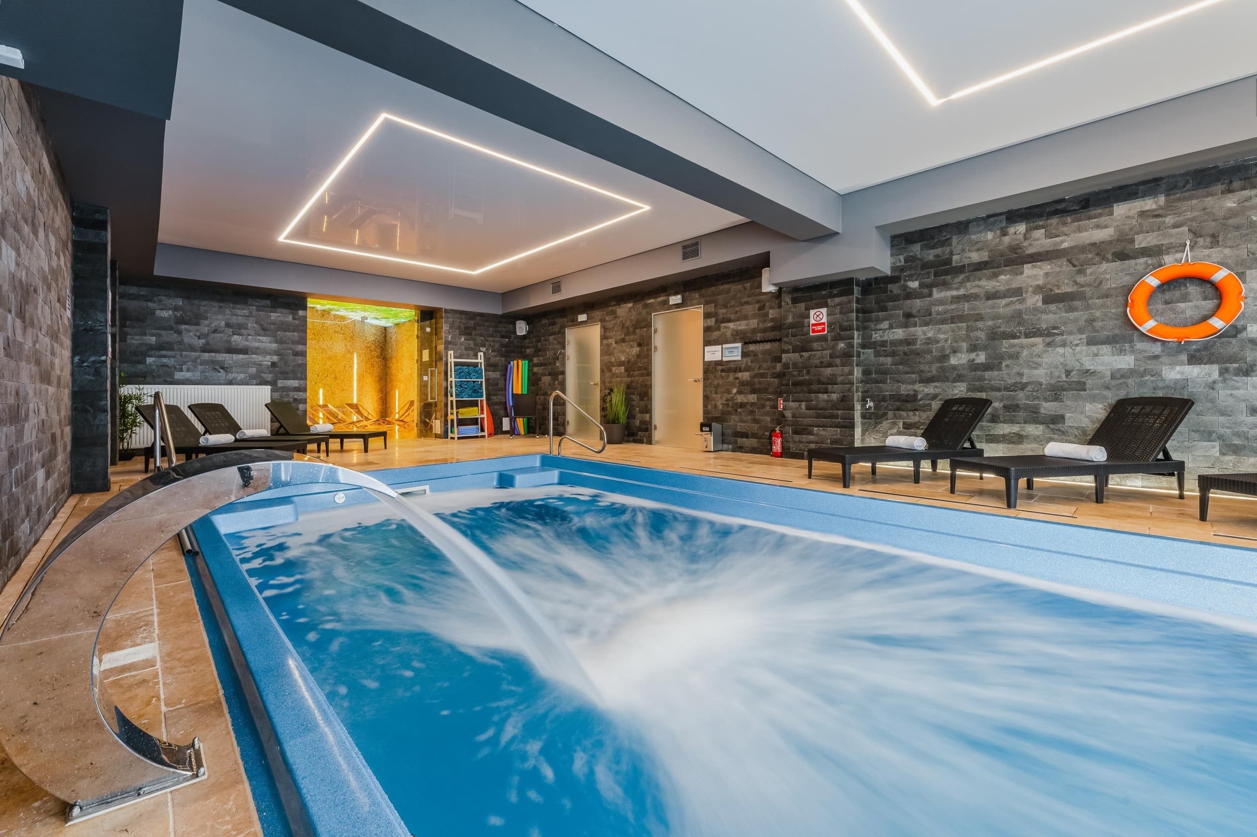 Odprężający Pobyt (1 Noc, 2 Osoby) | Hotel Smile*** | Szczawnica | Wyjątkowy Prezent