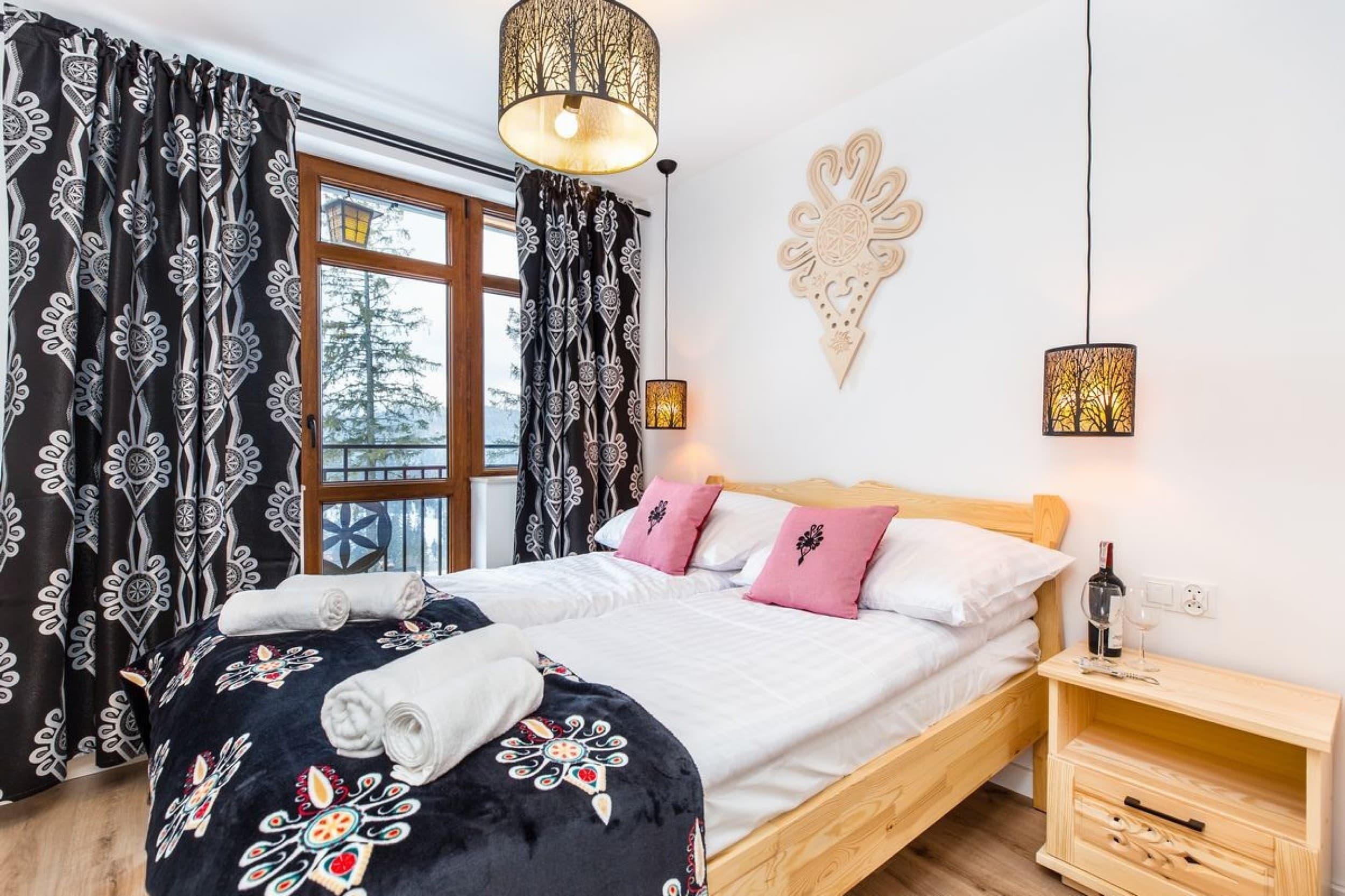 Rekreacyjny Pobyt (2 Noce, 2 Osoby) | Apartamenty na Leśnej | Bukowina Tatrzańska | Wyjątkowy Prezent