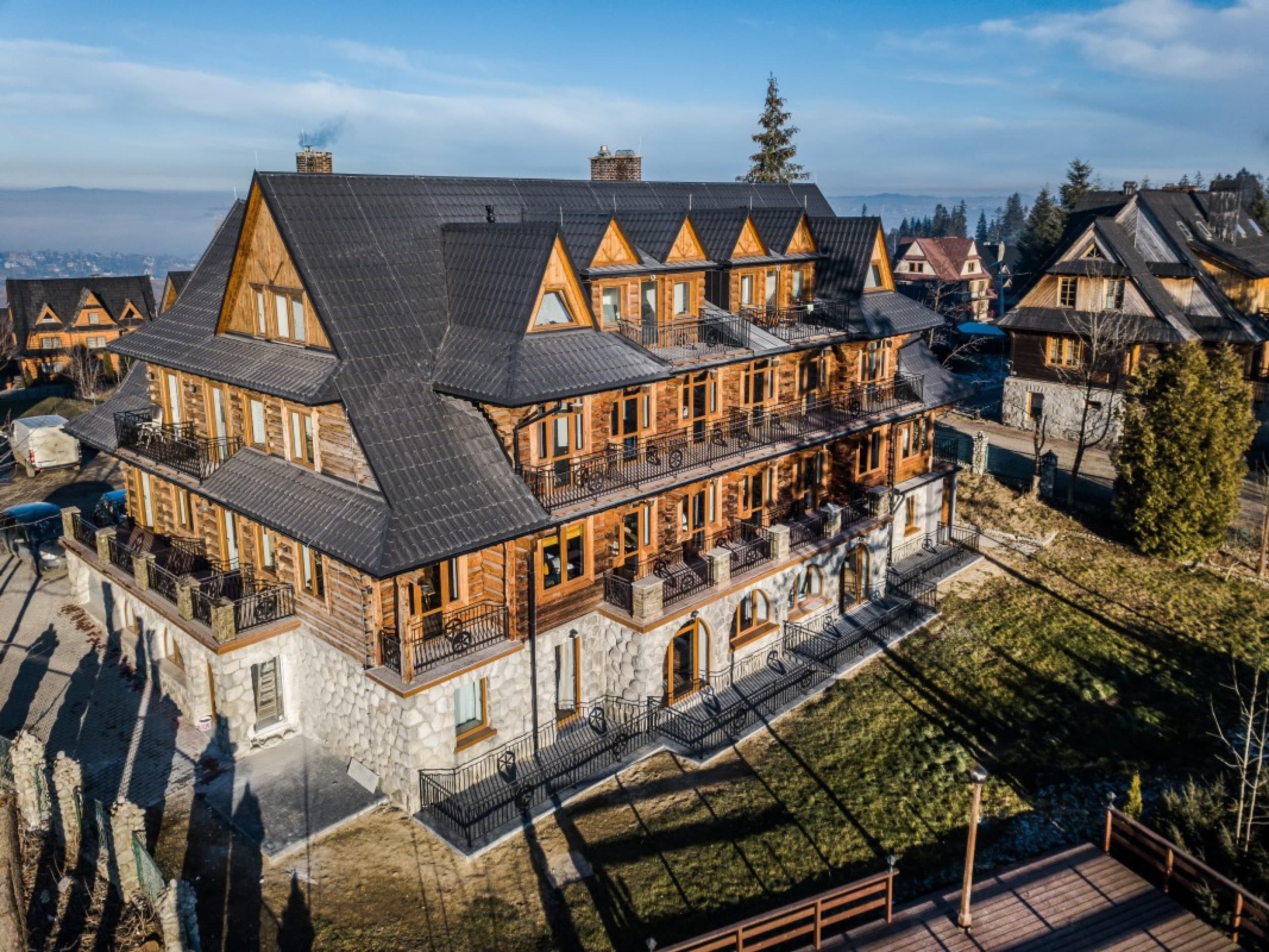 Rekreacyjny Pobyt (2 Noce, 1-4 Osoby) | Apartamenty na Leśnej | Bukowina Tatrzańska | Wyjątkowy Prezent