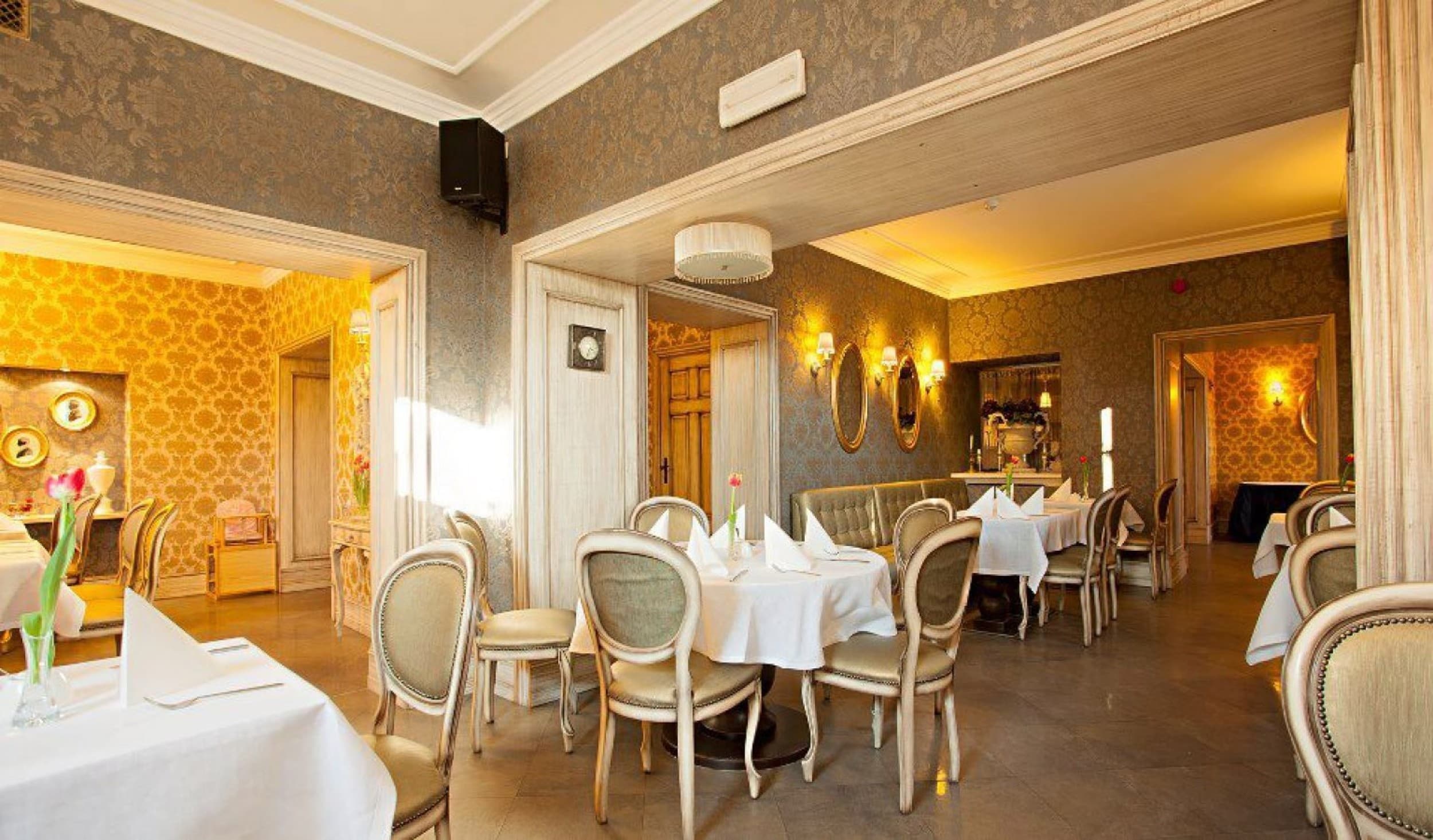Luksusowy Pobyt (2 Noce, 2 Osoby) | Berberys Park Hotel | Kazimierz Dolny