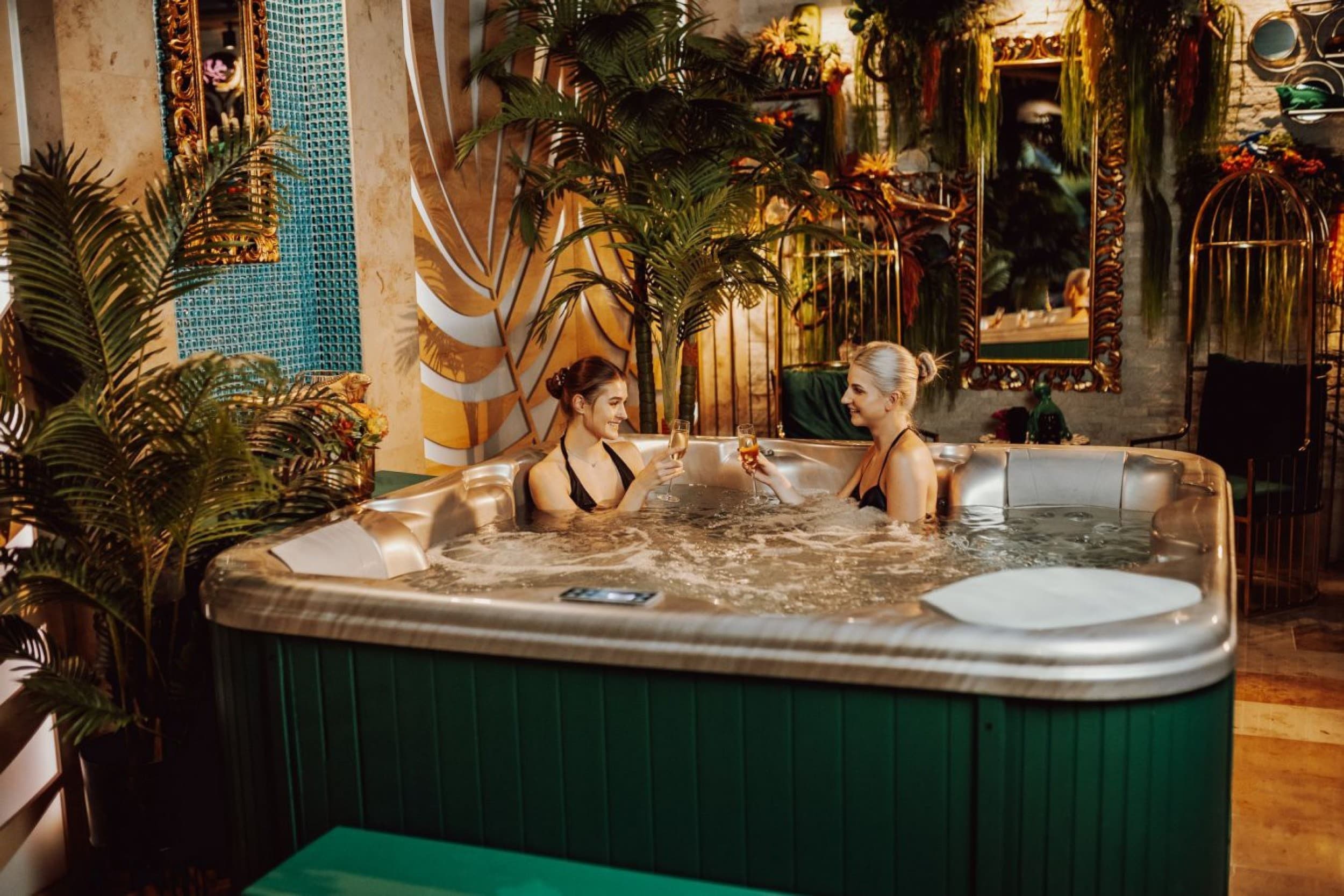 Romantyczny Pobyt (2 Noce, 2 Osoby) | Rezydencja Luxury Hotel | Piekary Śląskie | Wyjątkowy Prezent