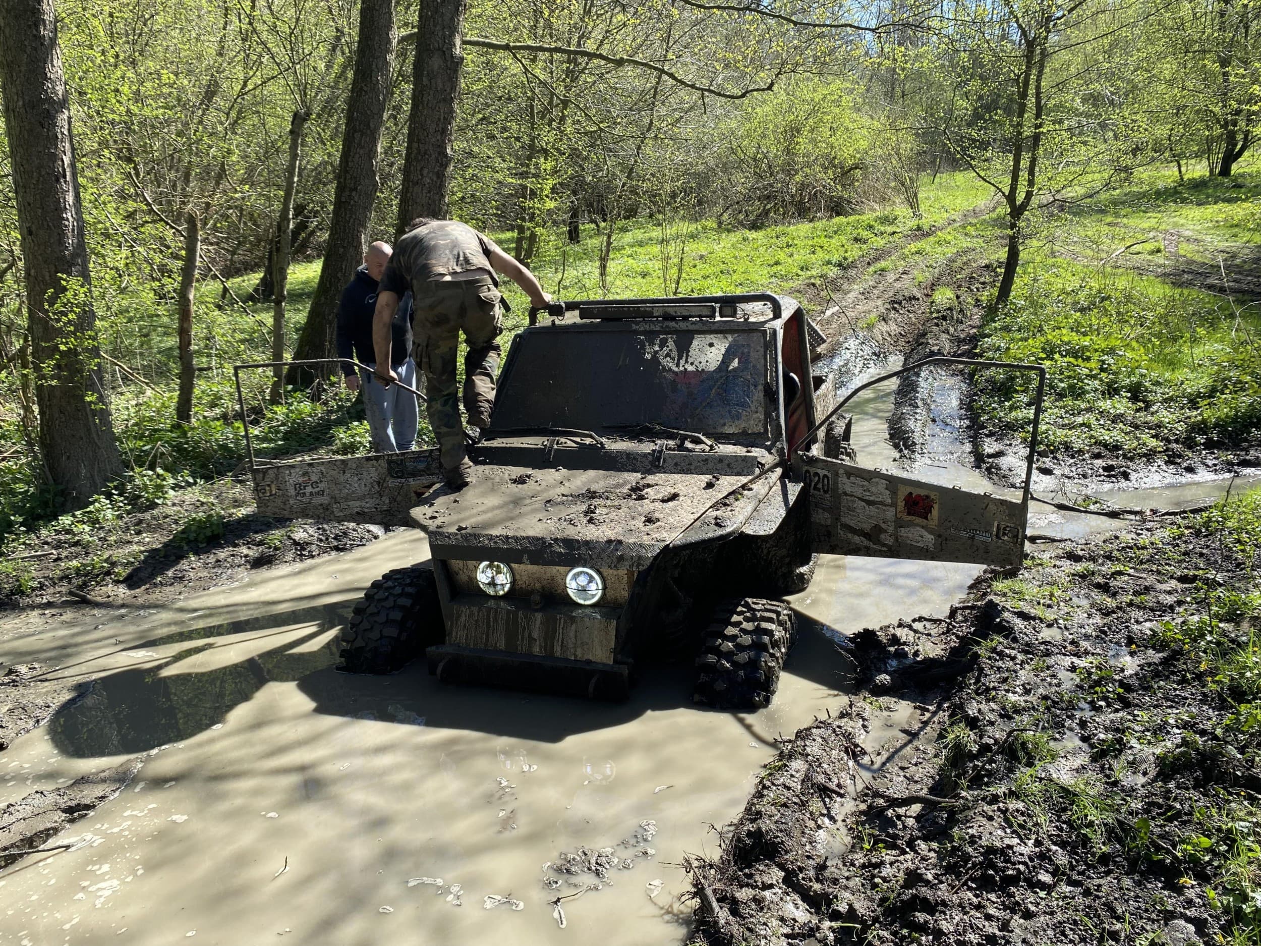 Jazda Off-Road Zmotą 4x4 na Torze (120 minut) | Starogard Gdański | Wyjątkowy Prezent