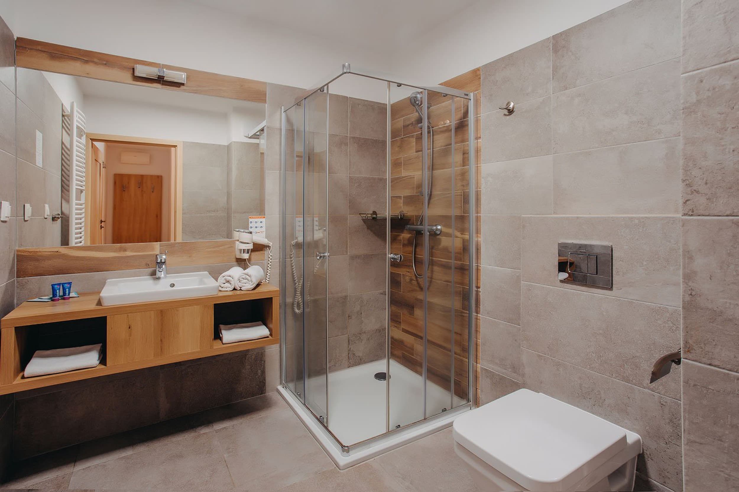 Luksusowy Pobyt (2 Noce, 2 Osoby) | Blue Mountain Resort | Szklarska Poręba | Wyjątkowy Prezent