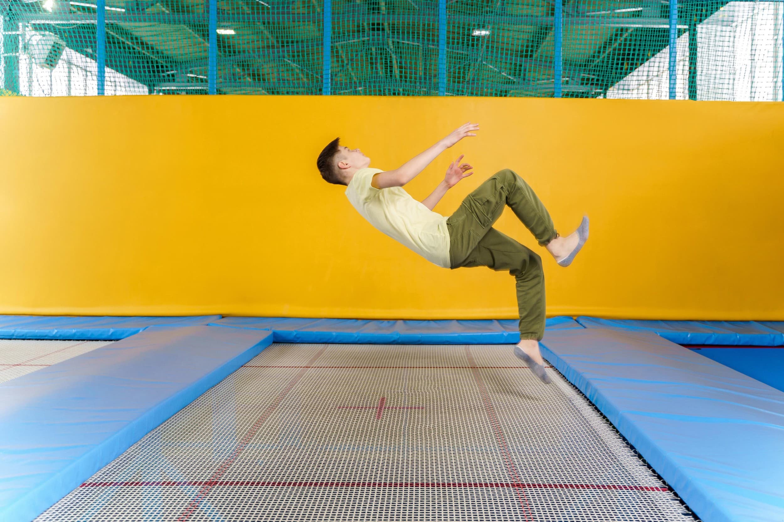 Szalona Zabawa w Parku Trampolin | Warszawa