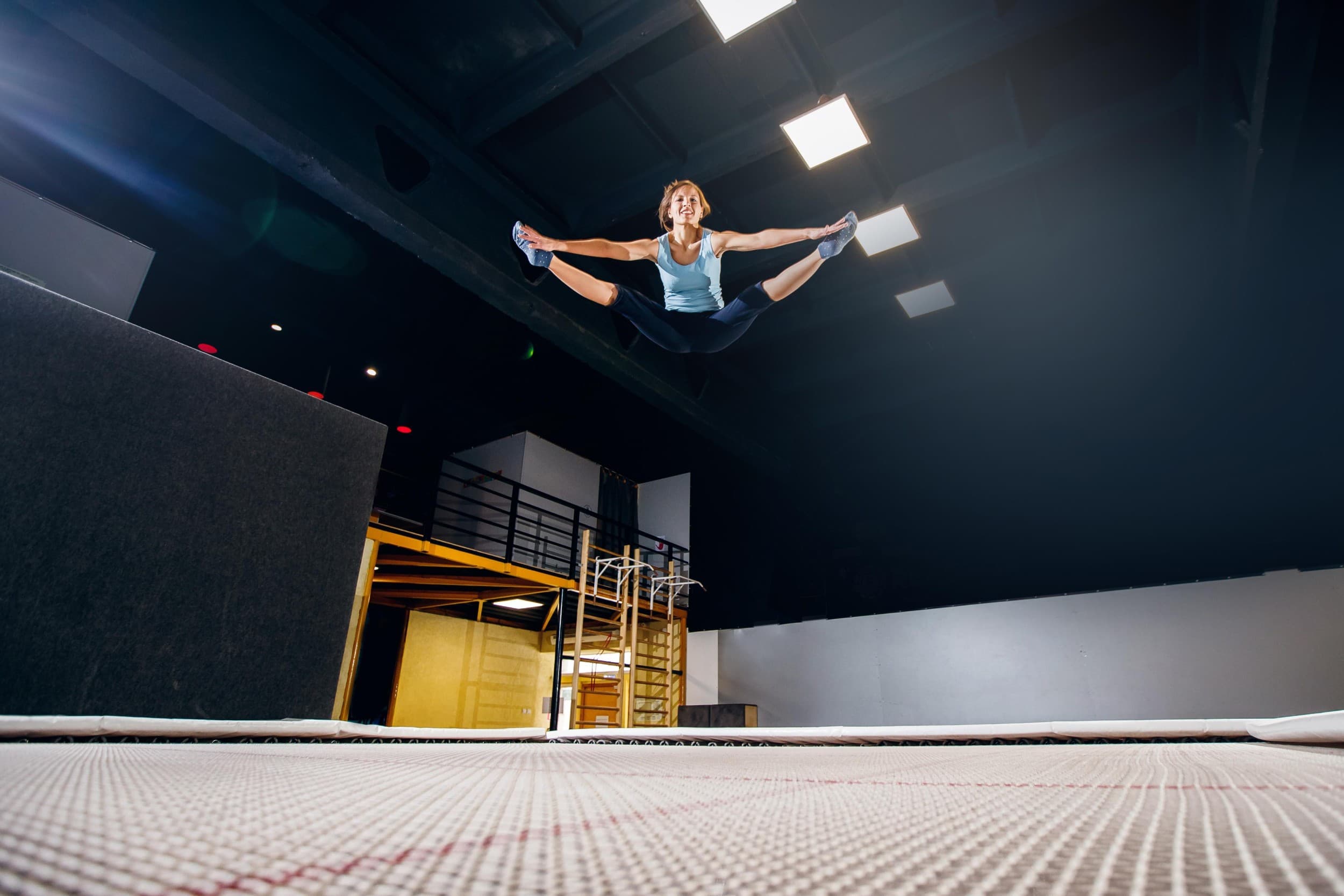 Zabawa w Parku Trampolin | Warszawa | Wyjątkowy Prezent