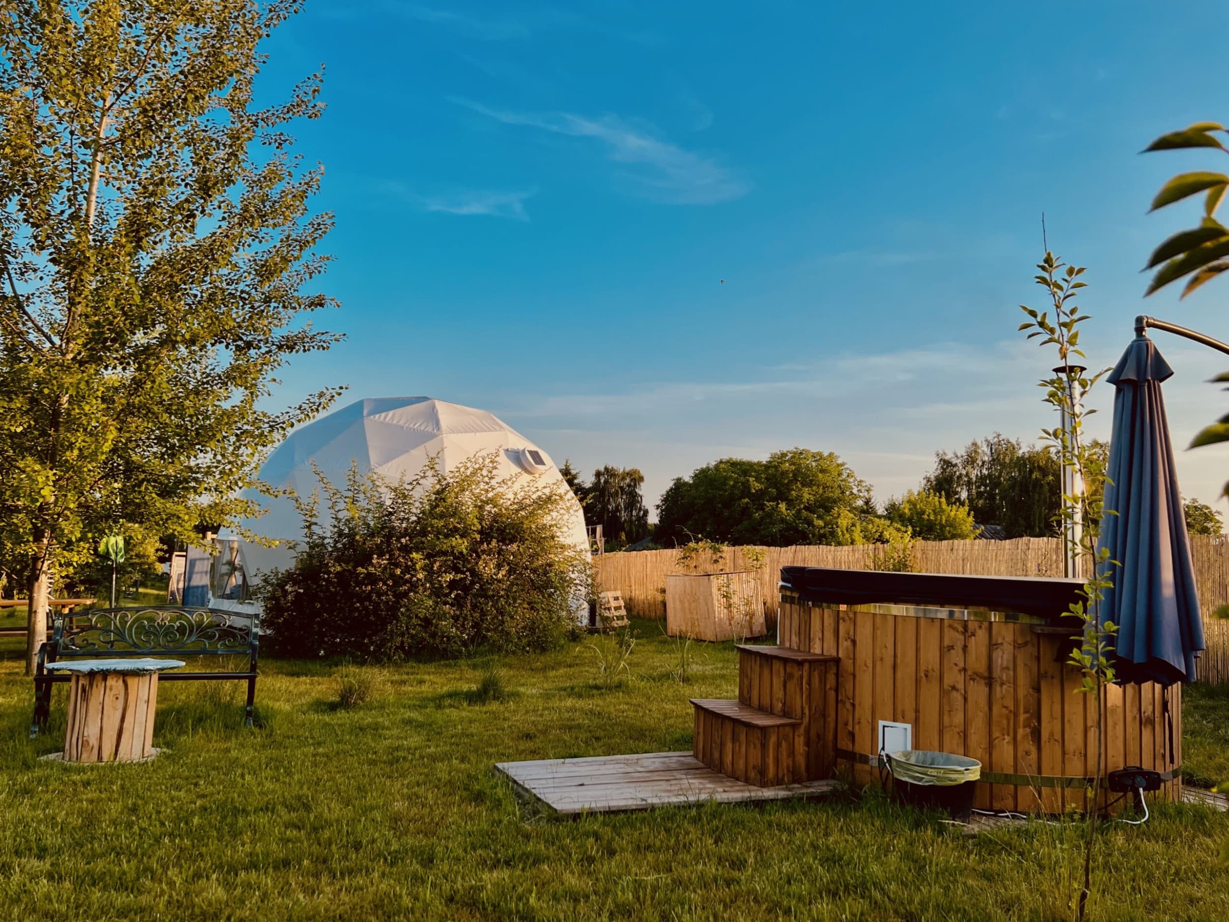 Odprężający Glamping (2 Noce, 2 Osoby) | Glamping Stacja Zieleniec | Nałęczów