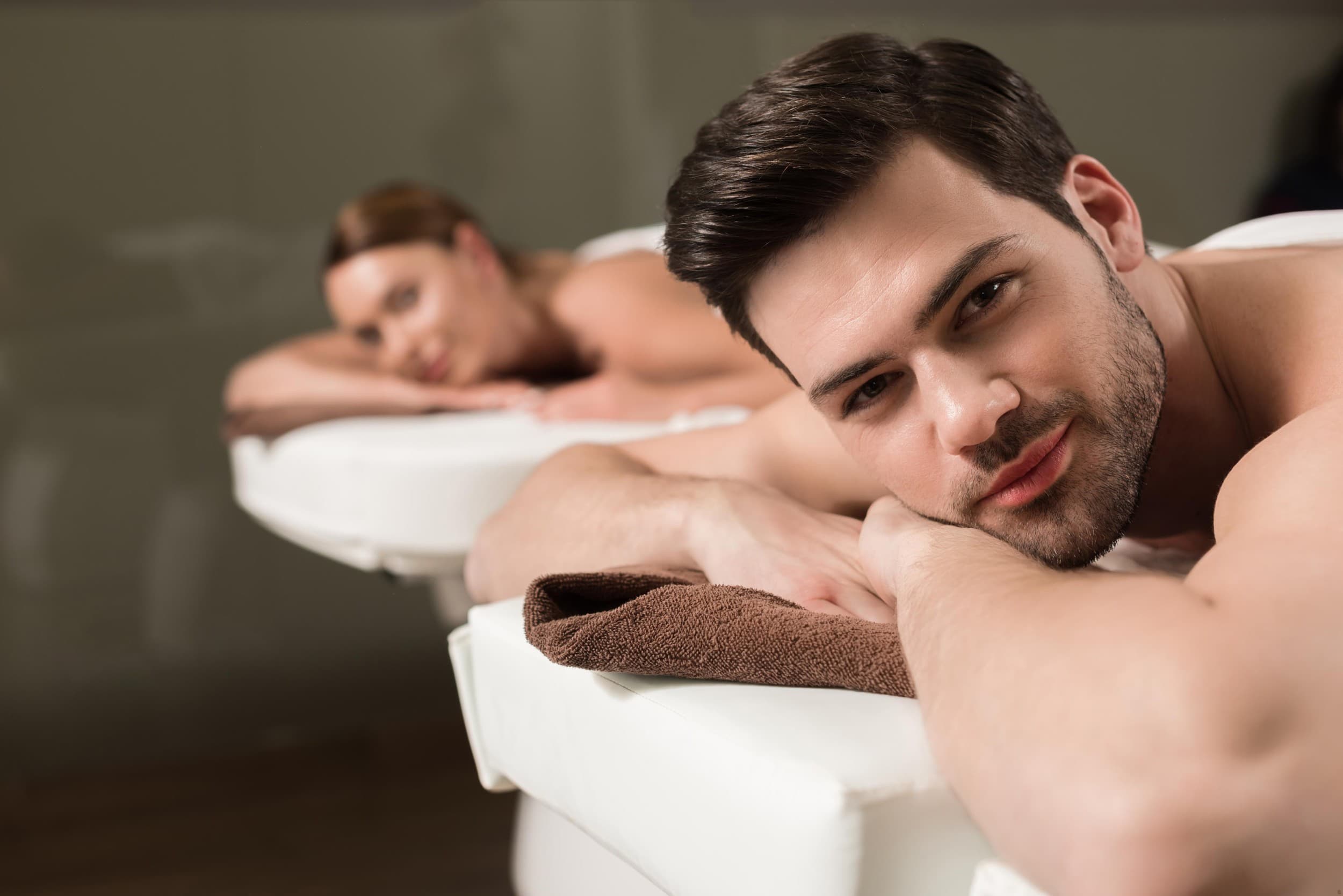 Masaż Gorącymi Kamieniami dla Dwojga | Zielona Góra | Wyjątkowy Prezent