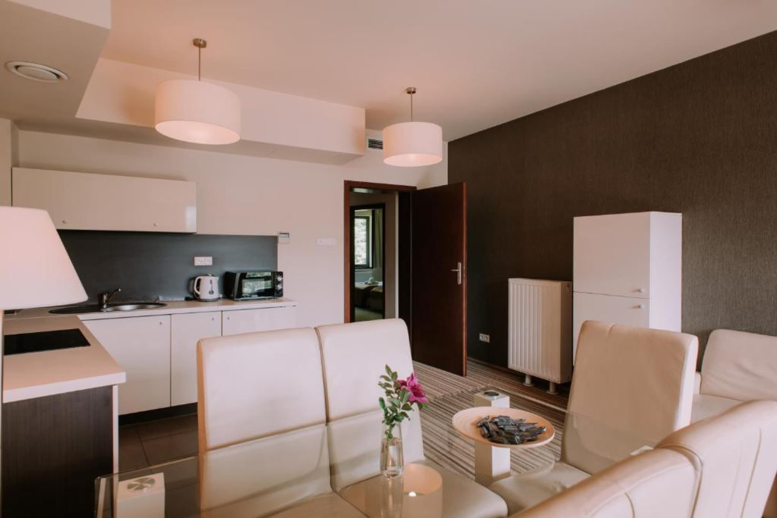 Rekreacyjny Pobyt w Apartamencie (2 Noce, 2 Osoby) | Szklane Domy | Zakopane | Wyjątkowy Prezent