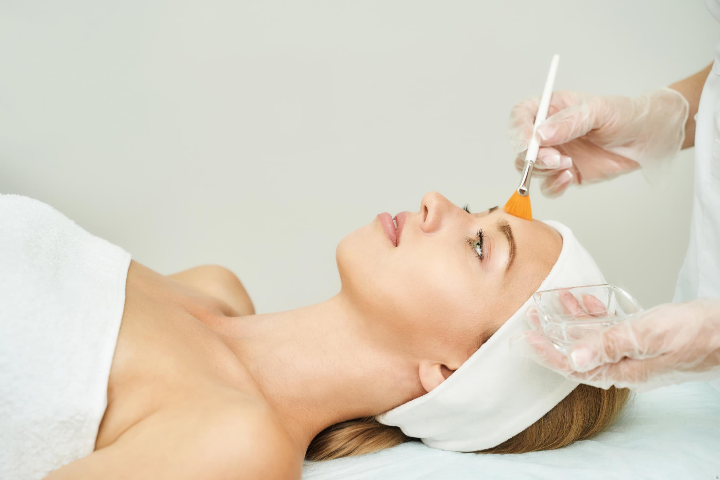 Zabieg SPA na Twarz "Chwila Relaksu dla Niej" | Bełchatów | Wyjątkowy Prezent