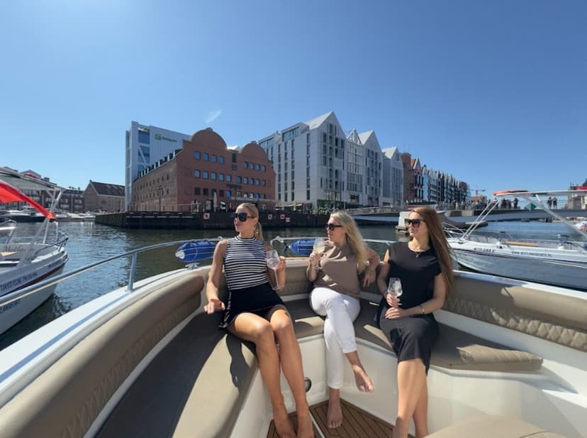 Rejs Motorówką do Sopotu dla Dwojga | Gdańsk