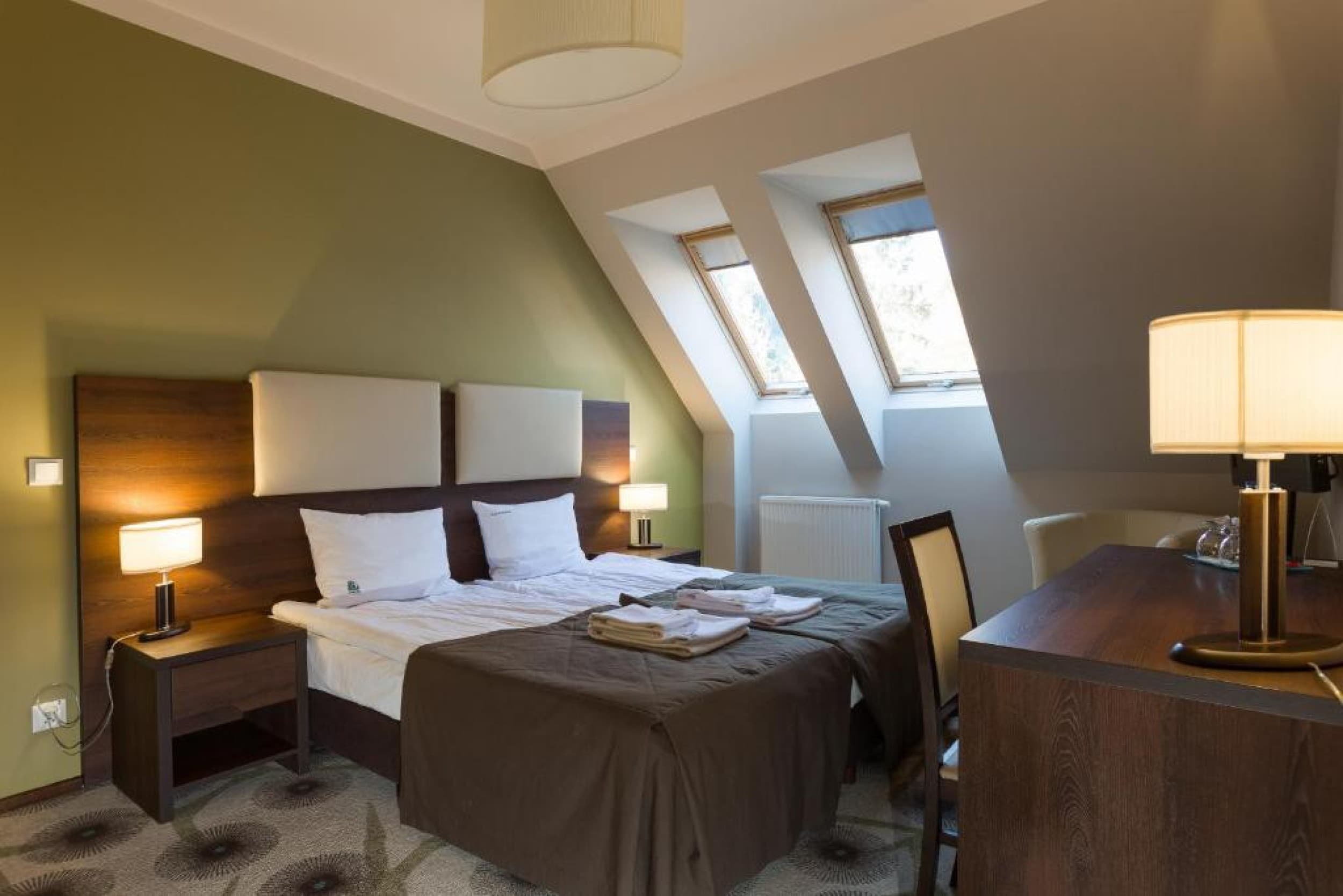 Odprężający Pobyt (1 Noc, 2 Osoby) | Hotel Górski Raj | Poręba Wielka