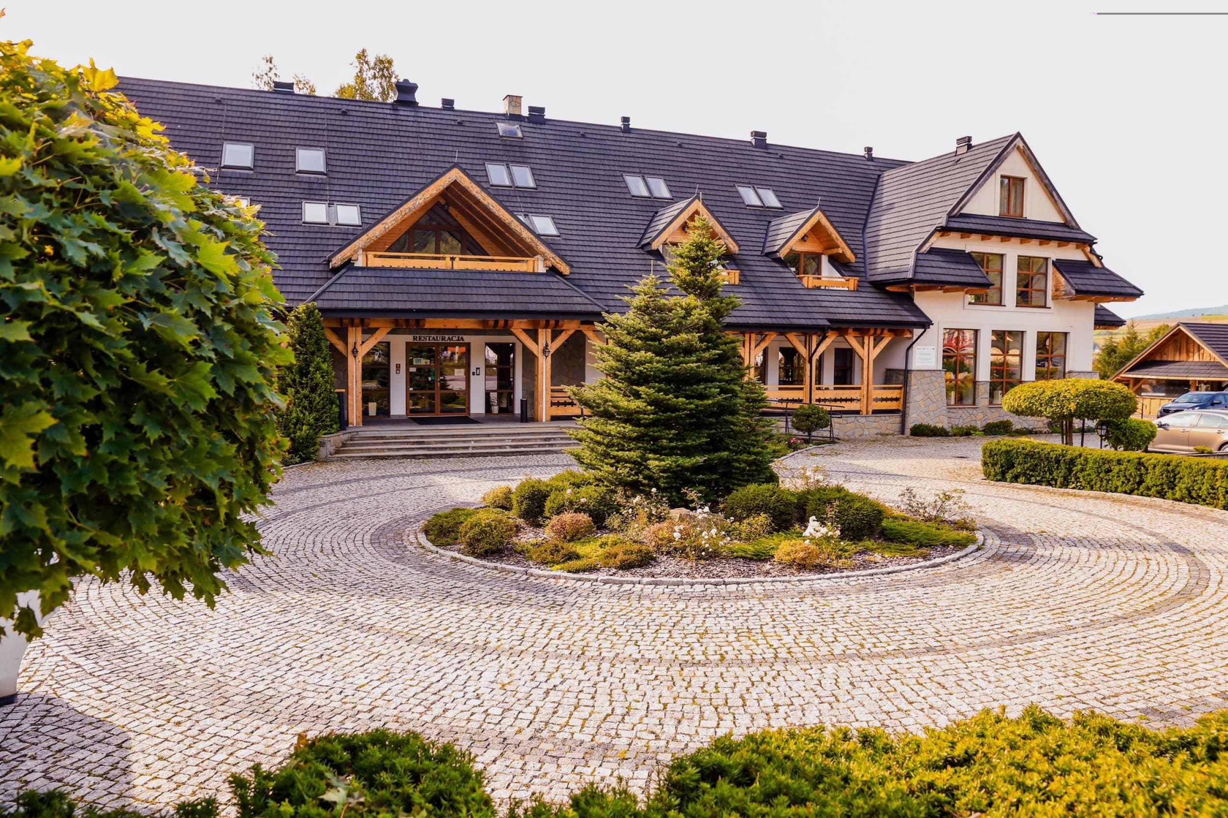 Odprężający Pobyt (1 Noc, 2 Osoby) | Hotel Górski Raj | Poręba Wielka