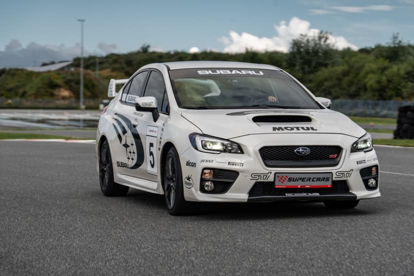 Jazda Subaru Impreza STI | 1 okrążenie | Wiele Lokalizacji