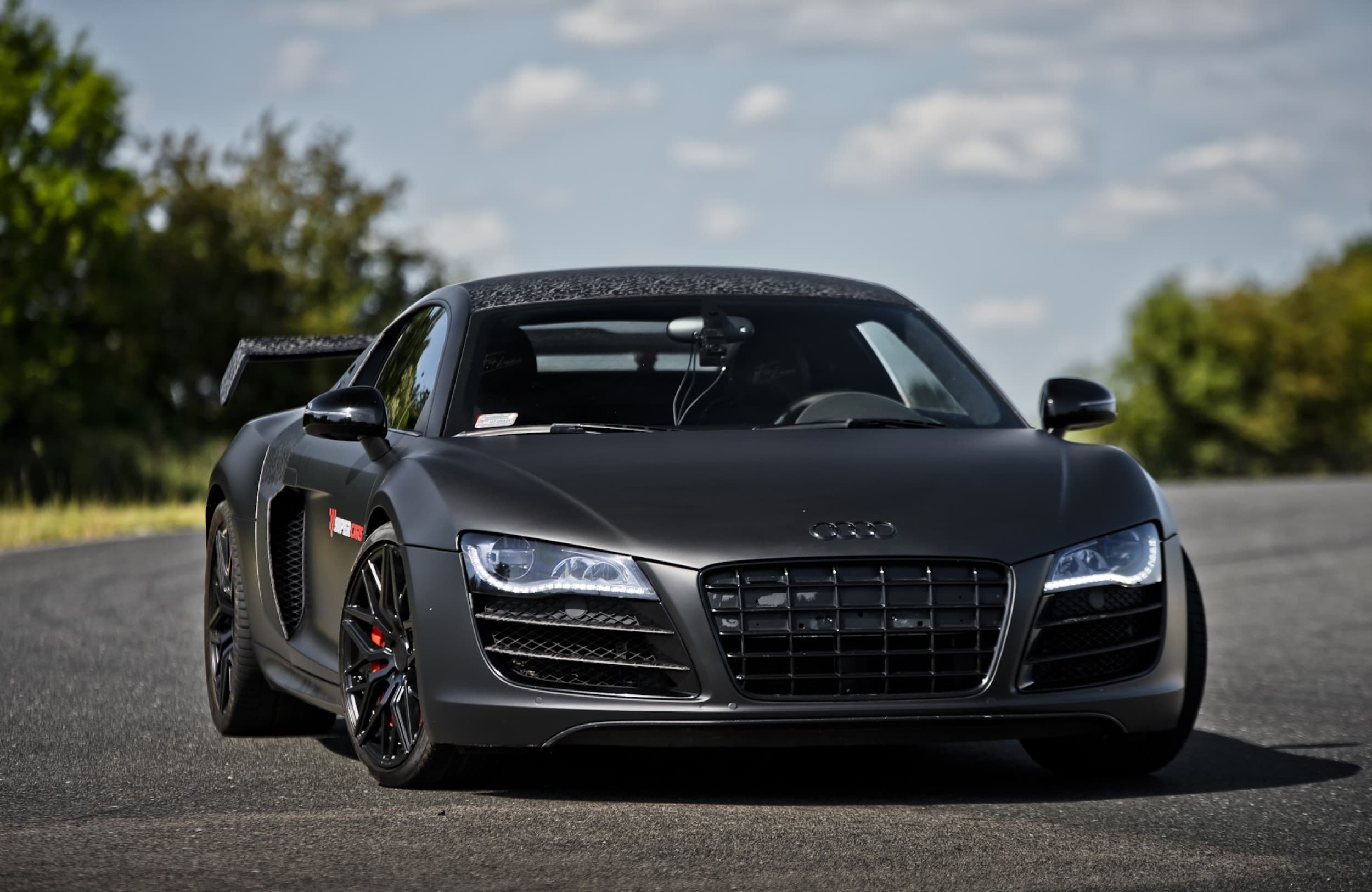 Jazda Audi R8 V10 | 2 okrążenia| Wiele Lokalizacji | Wyjątkowy Prezent