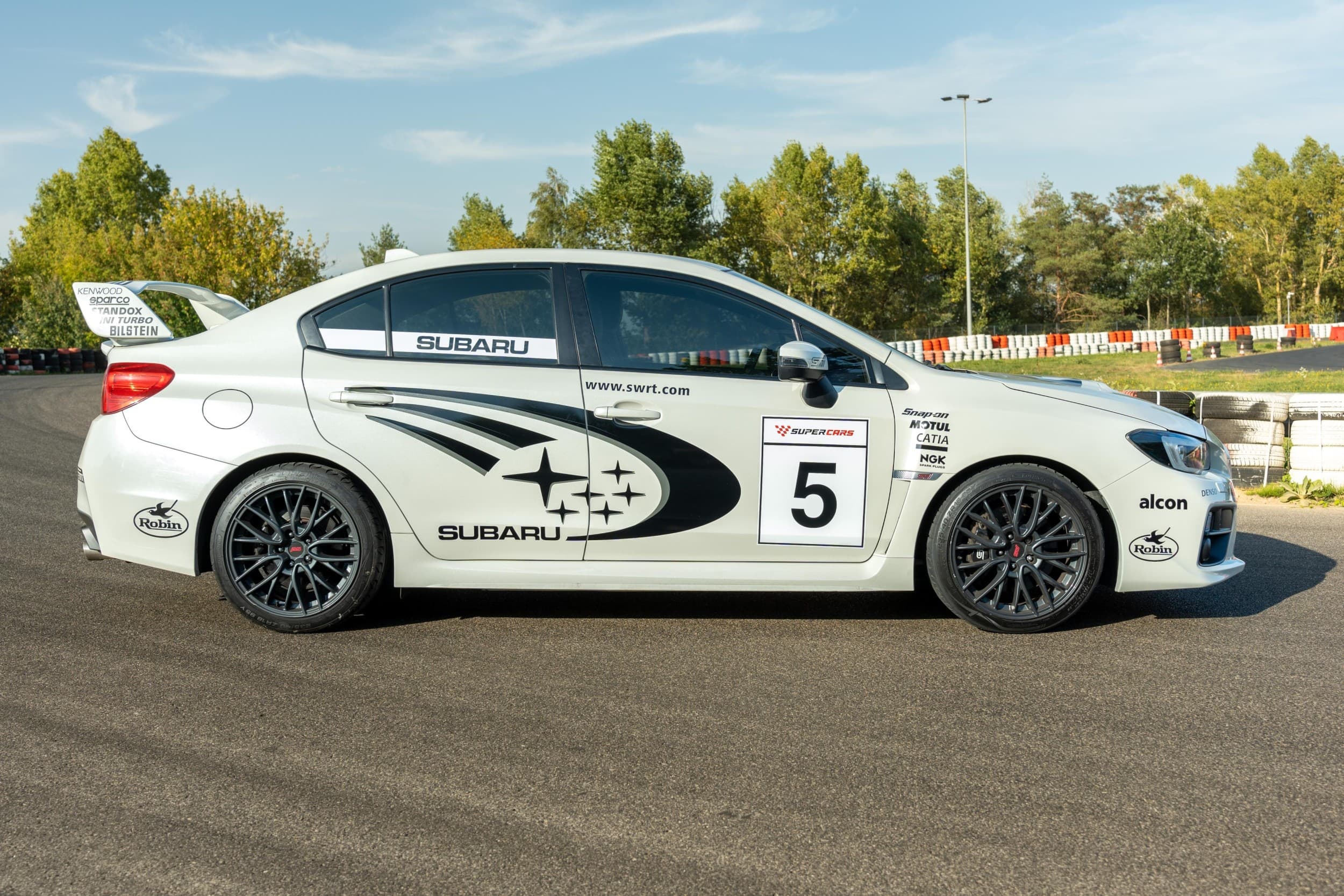 Jazda Subaru Impreza STI VIP Extreme | 2 okrążenia | Wiele Lokalizacji | Wyjątkowy Prezent
