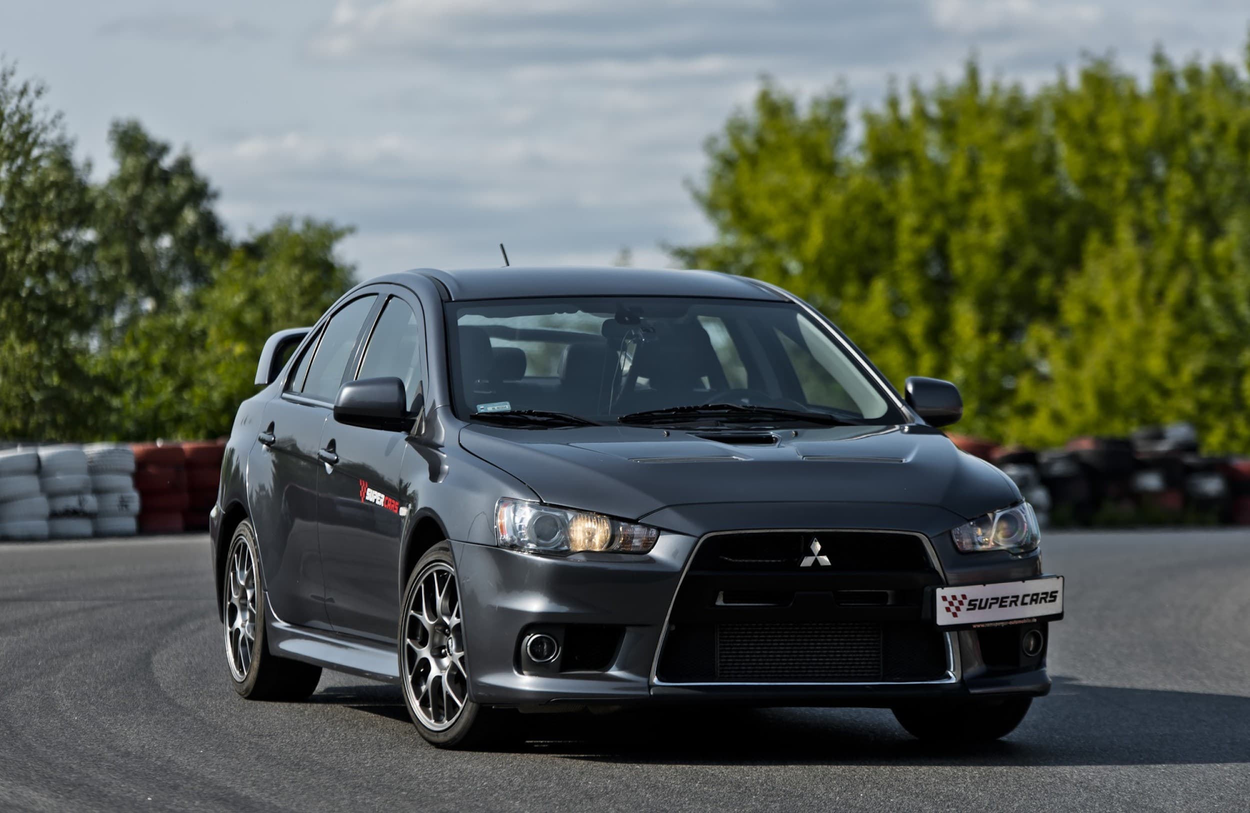 Jazda Mitsubishi Lancer EVO 10 VIP Extreme | 2 okrążenia | Wiele Lokalizacji | Wyjątkowy Prezent