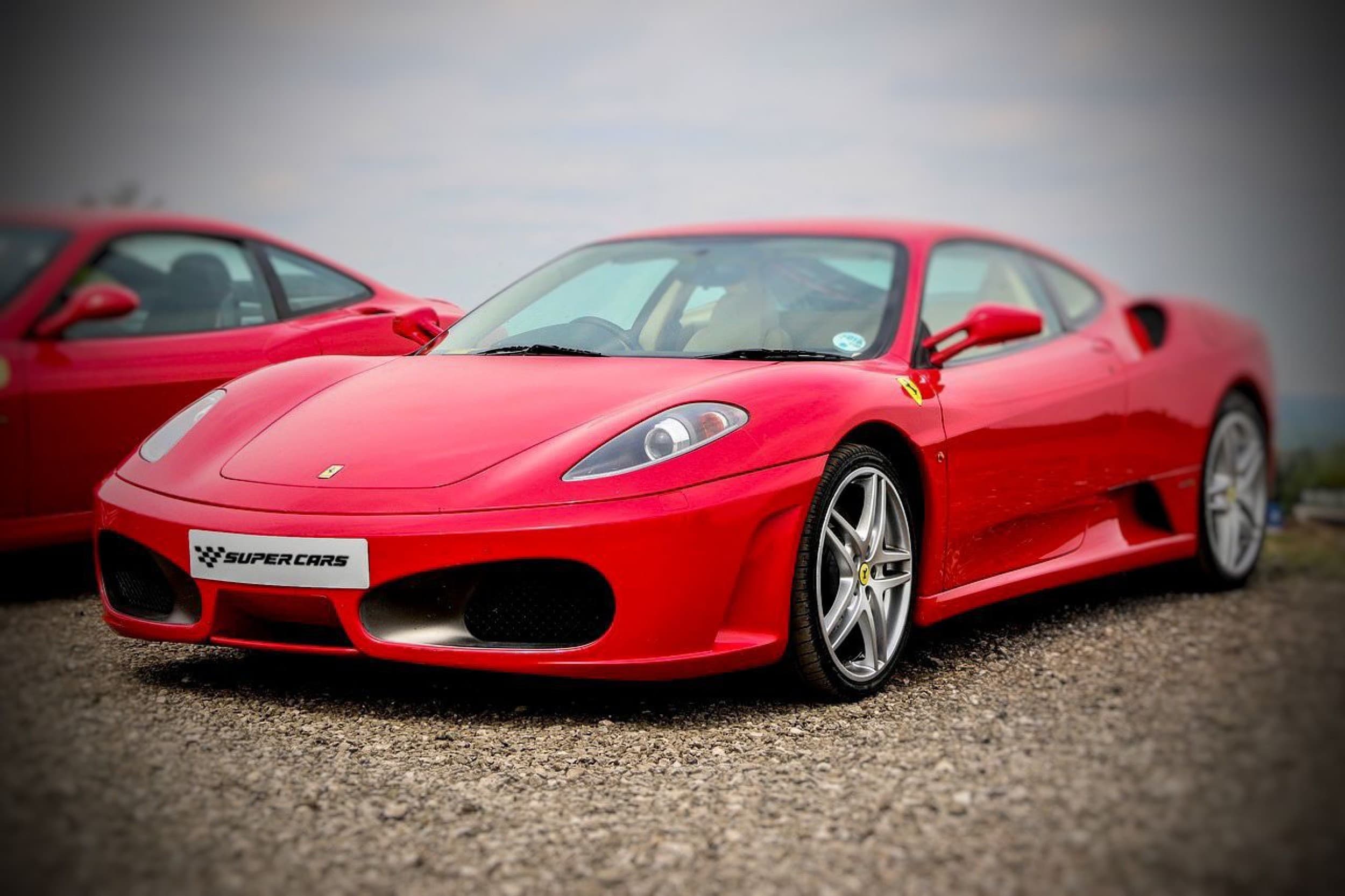 Jazda Ferrari F430 VIP Extreme | 2 okrążenia | Wiele Lokalizacji | Wyjątkowy Prezent