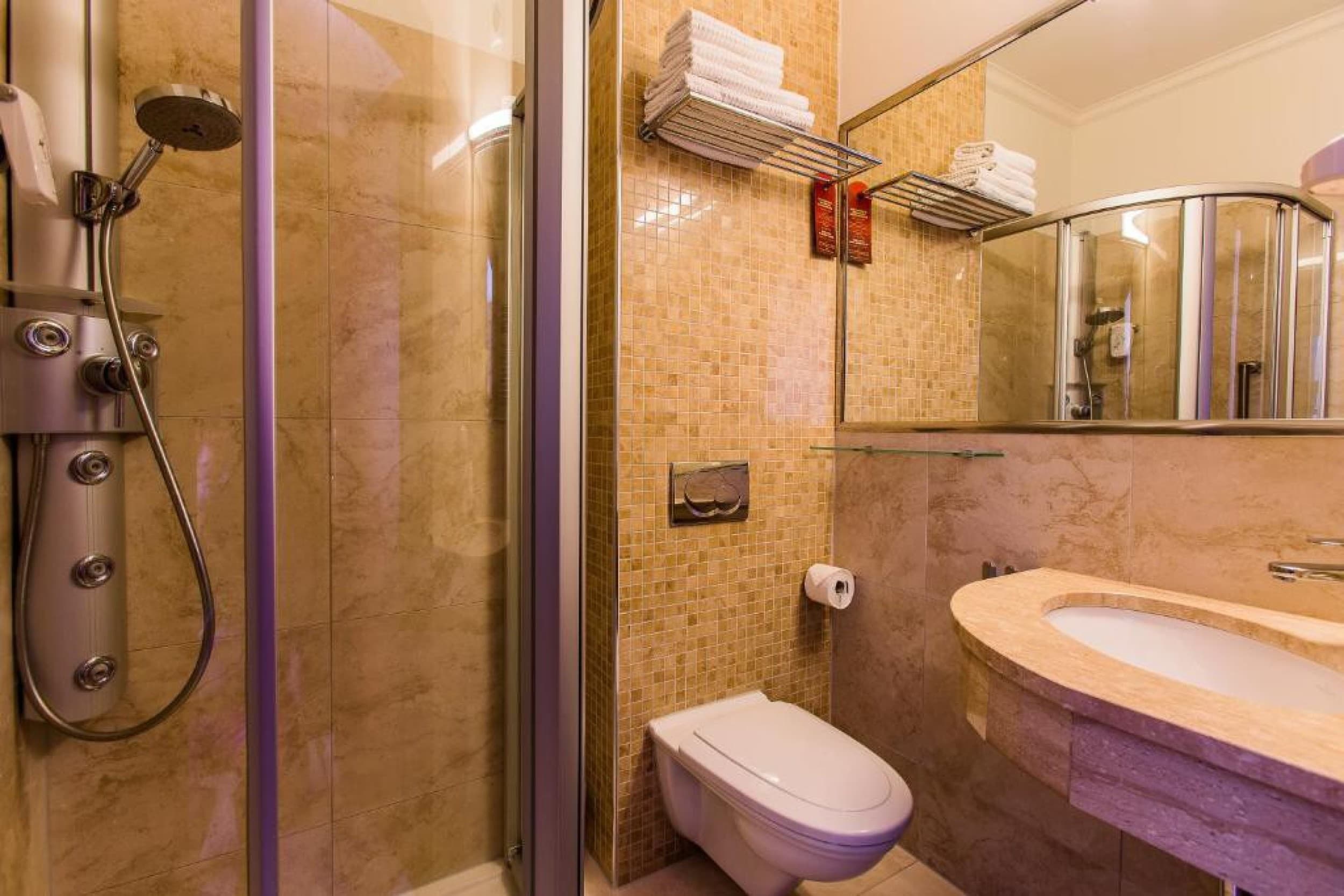 Relaksujący Pobyt SPA (2 Noce, 2 Osoby) | Hotel & Medi Spa Biały Kamień | Świeradów-Zdrój  | Wyjątkowy Prezent
