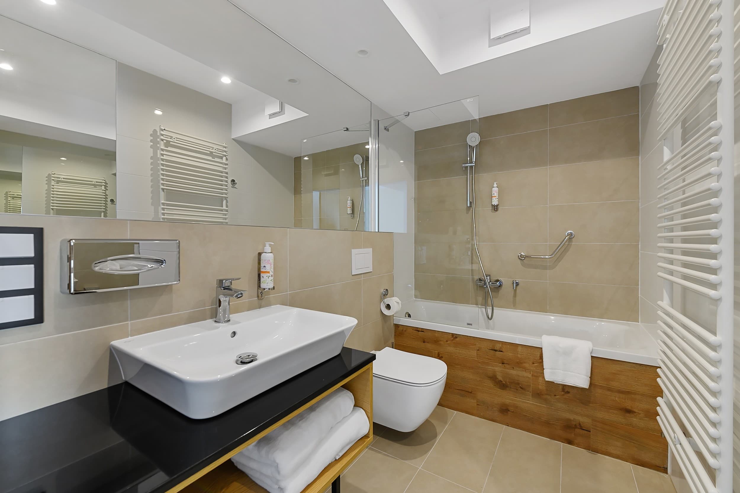 Odprężający Pobyt (2 Noce, 2 Osoby) | Aparthotel Termy Uniejów | Uniejów