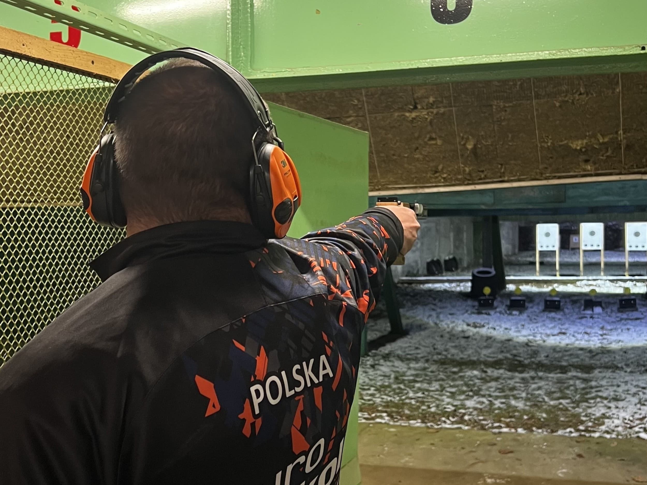 Mistrzowskie Doświadczenie Strzeleckie dla Dwojga | Łódź | Wyjątkowy Prezent