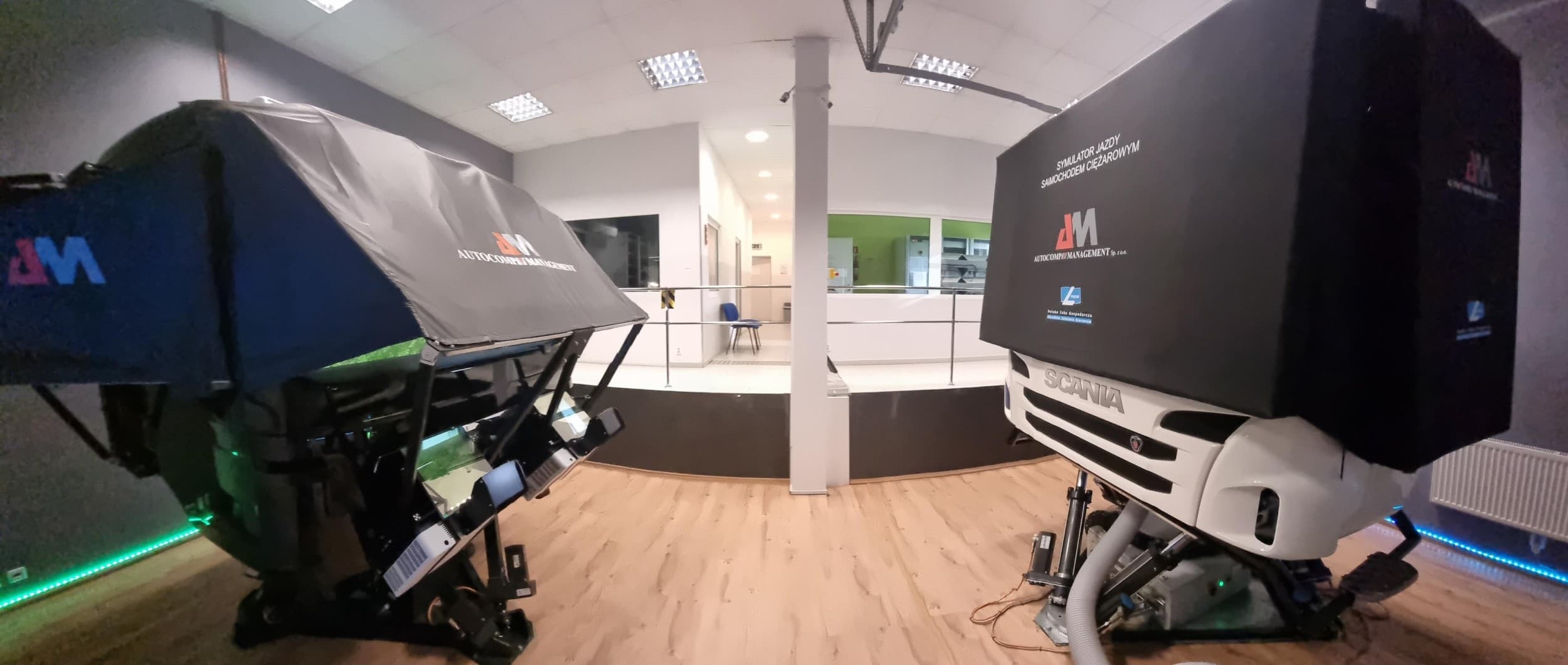 Jazda w Symulatorze Autobusu i Samochodu Ciężarowego | Piastów | Wyjątkowy Prezent