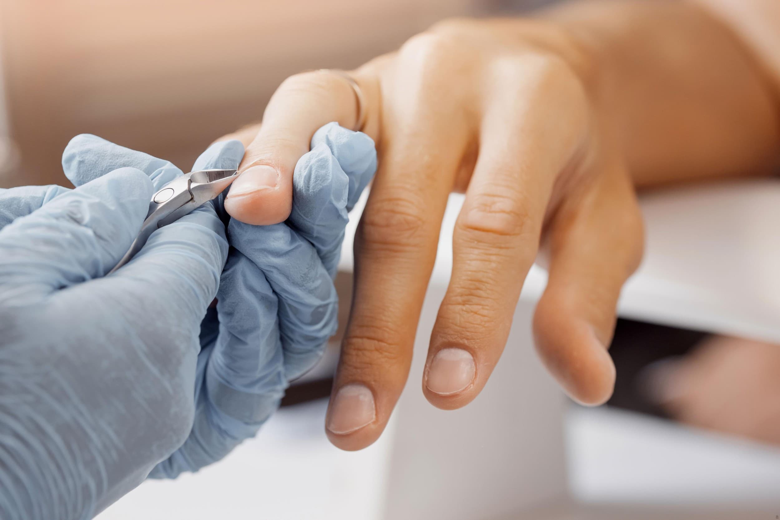 Manicure Hybrydowy | Warszawa | Wyjątkowy Prezent