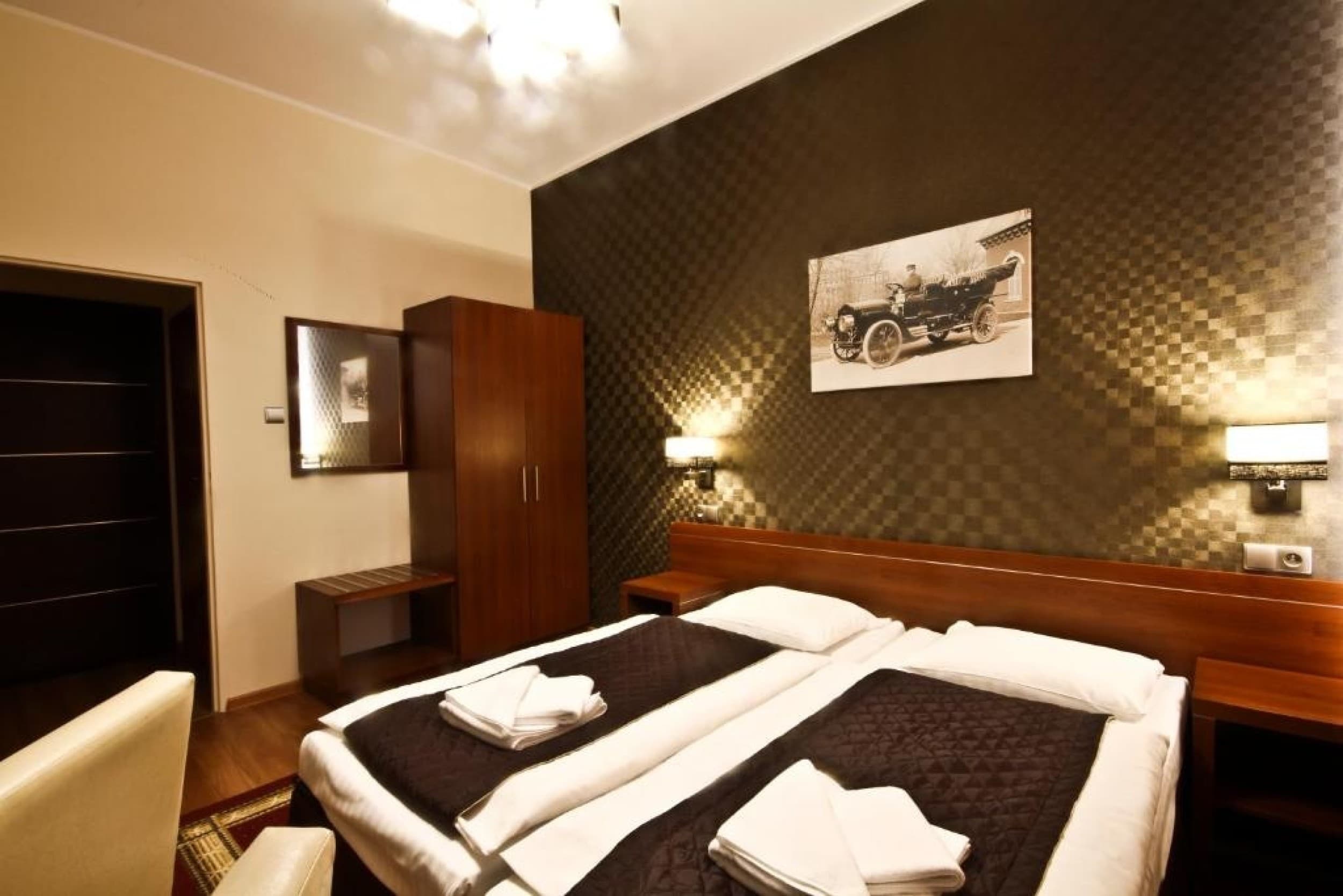 Romantyczny Pobyt (1 Noc, 2 Osoby) | Centrum Green Hill Business & Spa | Wisła | Wyjątkowy Prezent