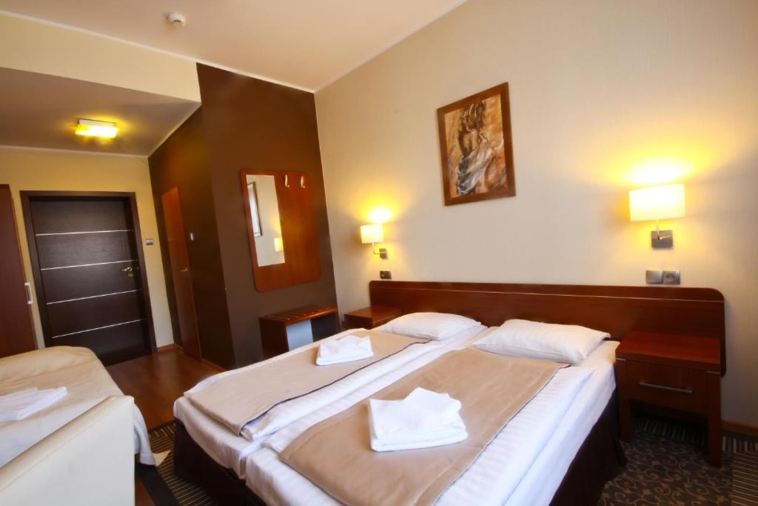 Zachwycający Pobyt (2 Noce, 2 Osoby) | Centrum Green Hill Business & Spa | Wisła | Wyjątkowy Prezent