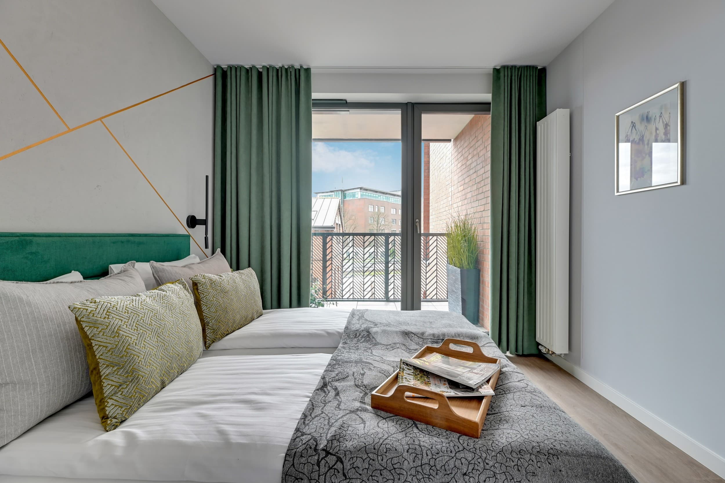 Romantyczny Pobyt w Apartamencie (4 Noce, 1-2 Osoby) | Lion Apartments | Gdańsk | Wyjątkowy Prezent