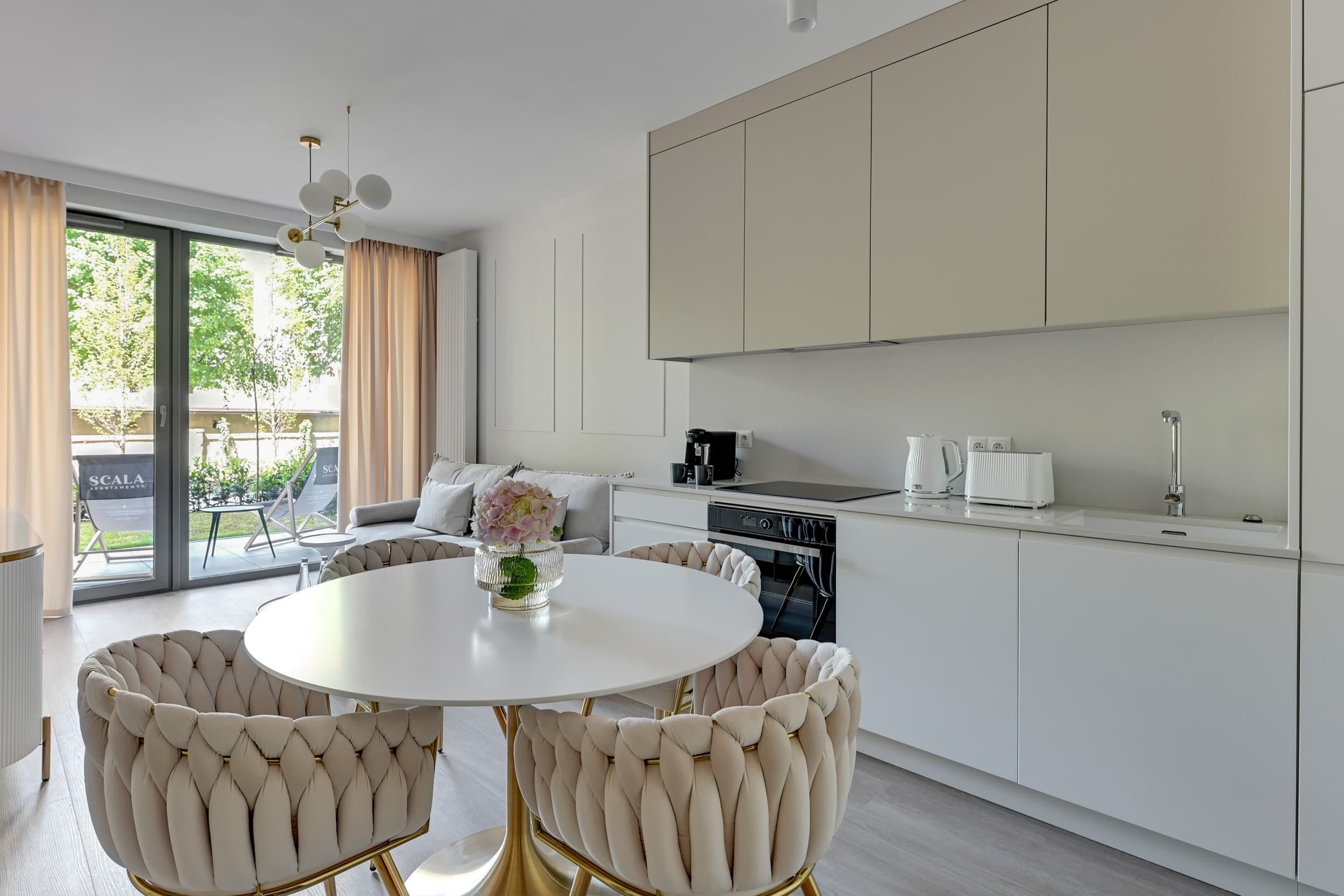 Wyjątkowy Pobyt w Apartamencie (2 Noce, 1-2 Osoby) | Lion Apartments | Gdańsk | Wyjątkowy Prezent