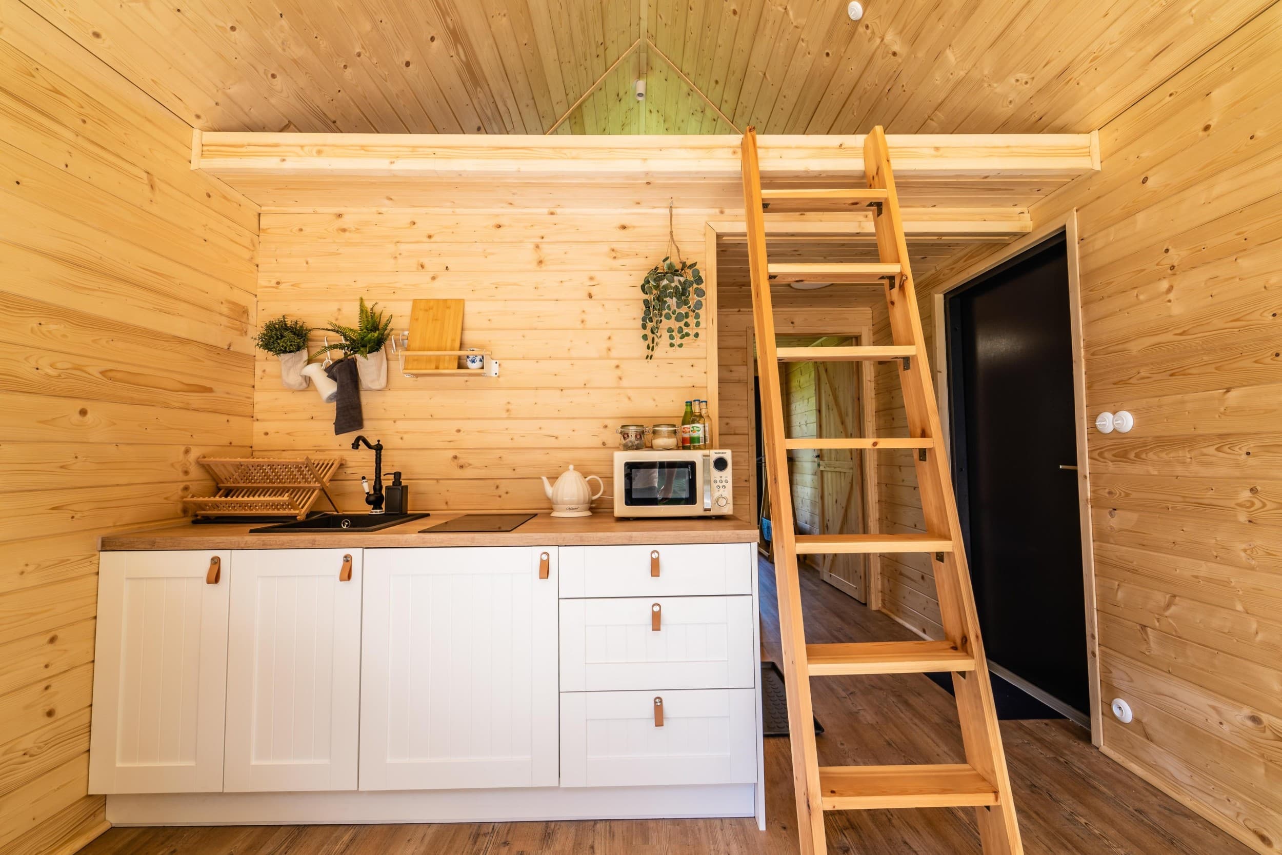 Wakacyjny Pobyt w Domku (5 Nocy, 1-6 Osób) | Gulbity Camp | Gulbity