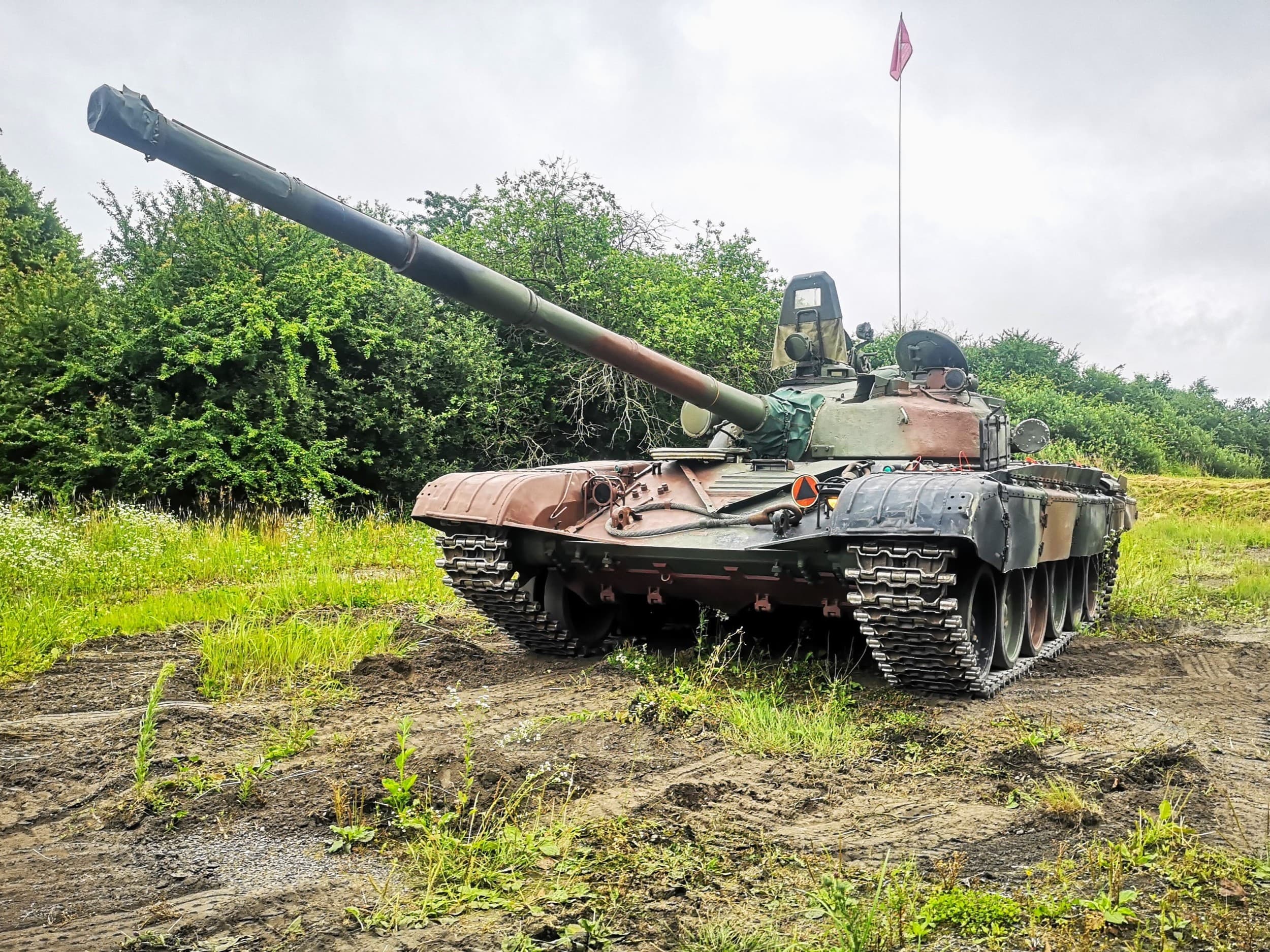 Jazda za Sterami Czołgu T-72 | Borne Sulinowo | Wyjątkowy Prezent