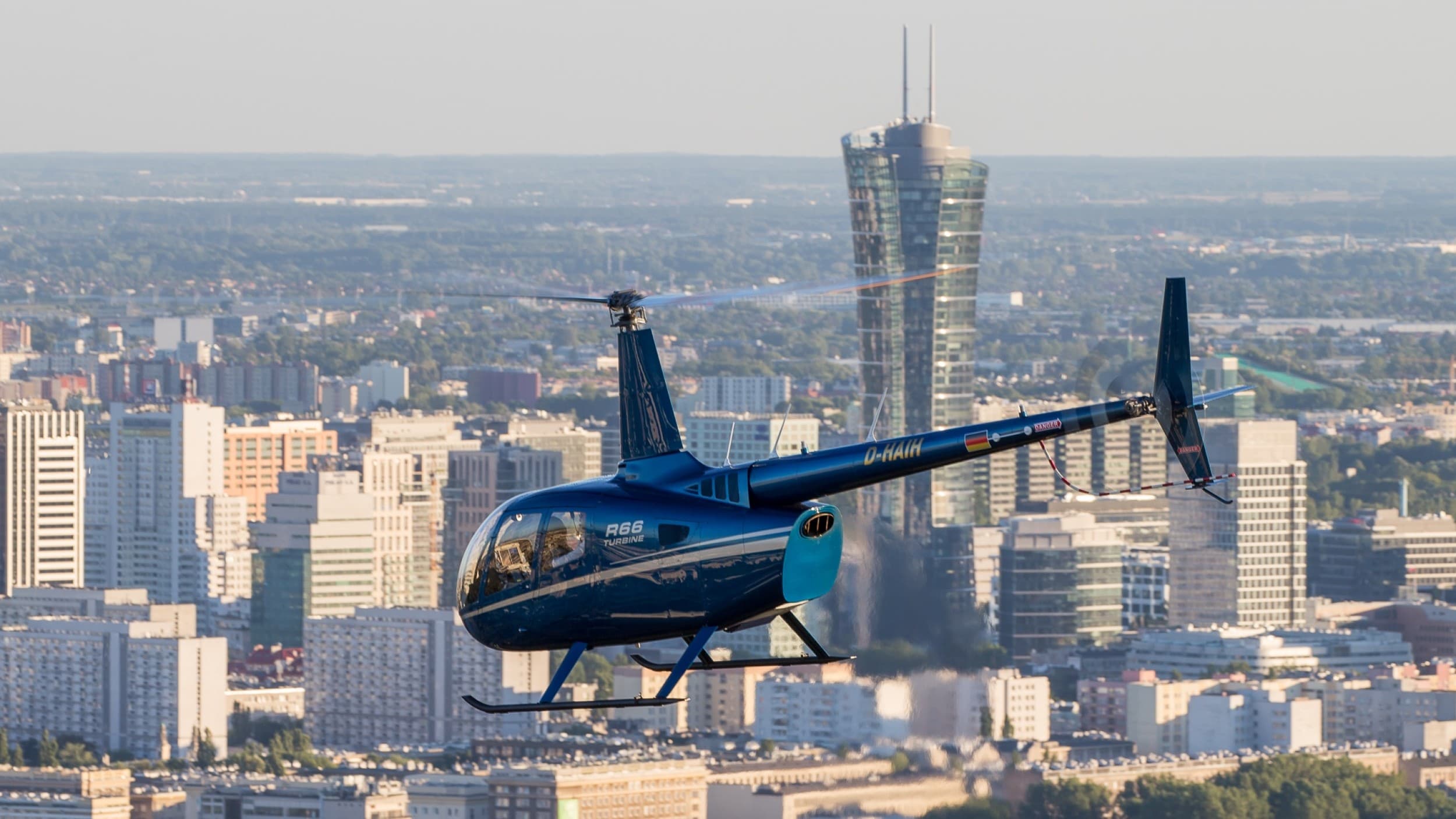 Lot Widokowy Helikopterem (20 minut) | Warszawa | Wyjątkowy Prezent