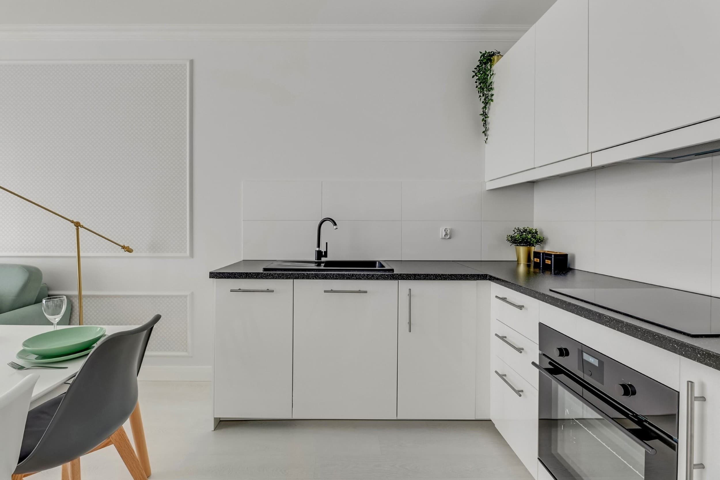 Pobyt w Apartamencie (2 Noce, 1-4 Osoby) | Flatbook Apartments | Gdańsk